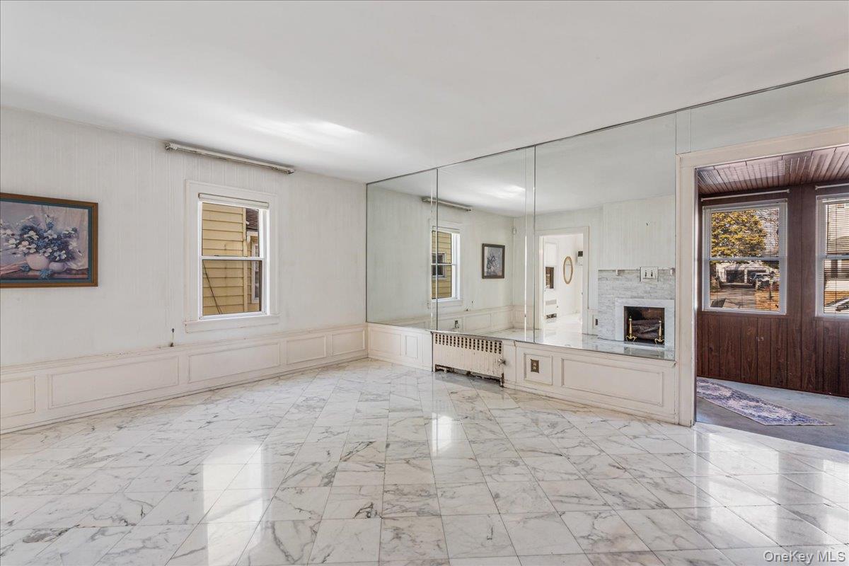 #14 photo, 145-06 33rd Avenue, קווינס Flushing , NY 11354