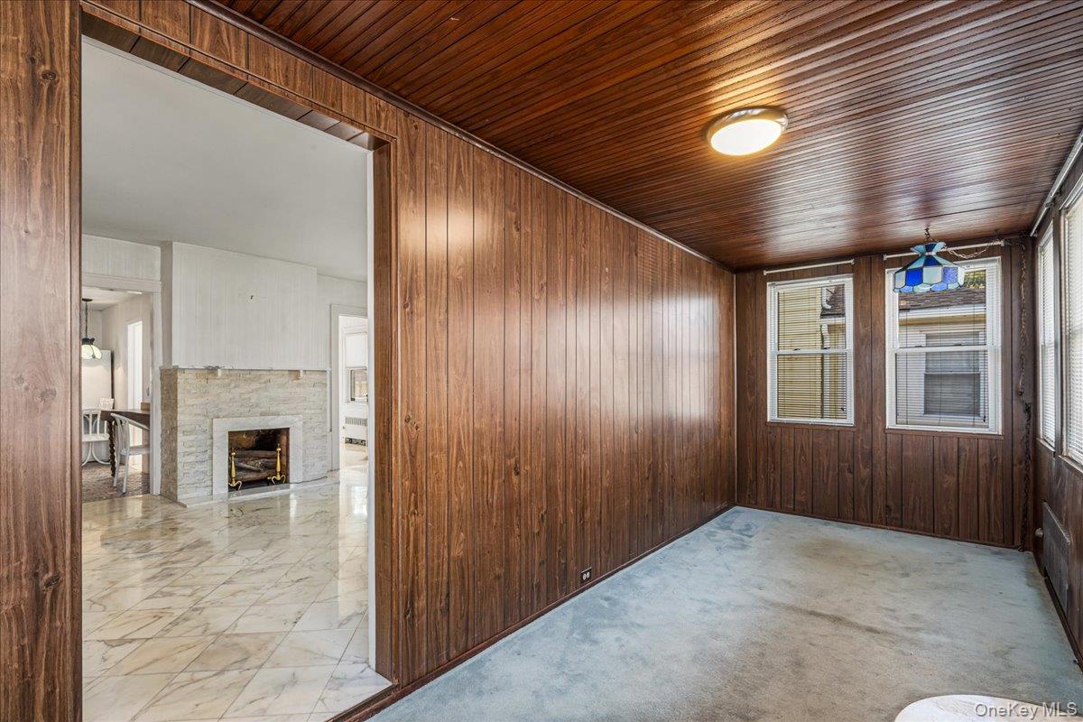 #9 photo, 145-06 33rd Avenue, קווינס Flushing , NY 11354