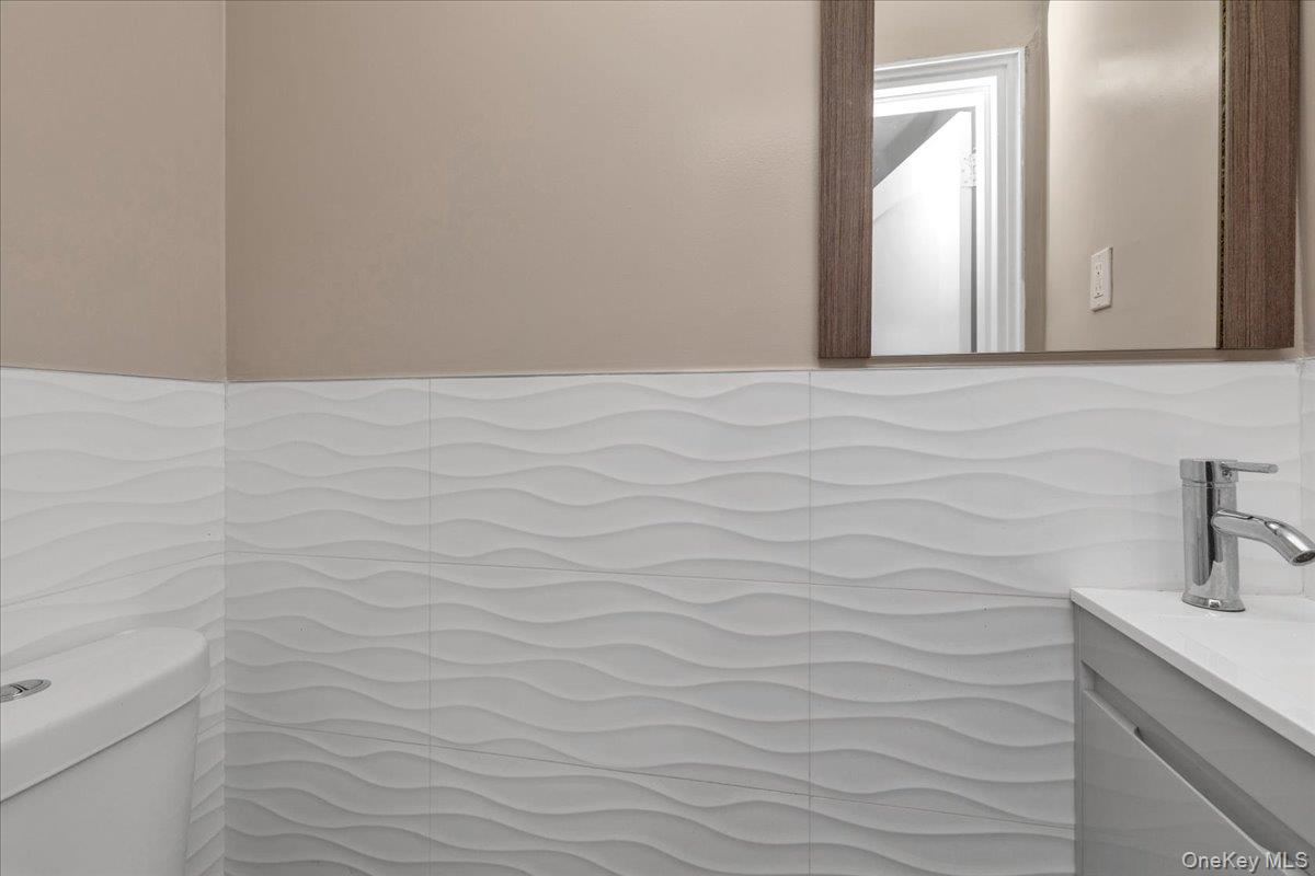 #11 photo, 301 Merrifield Avenue, Oceanside , NY 11572