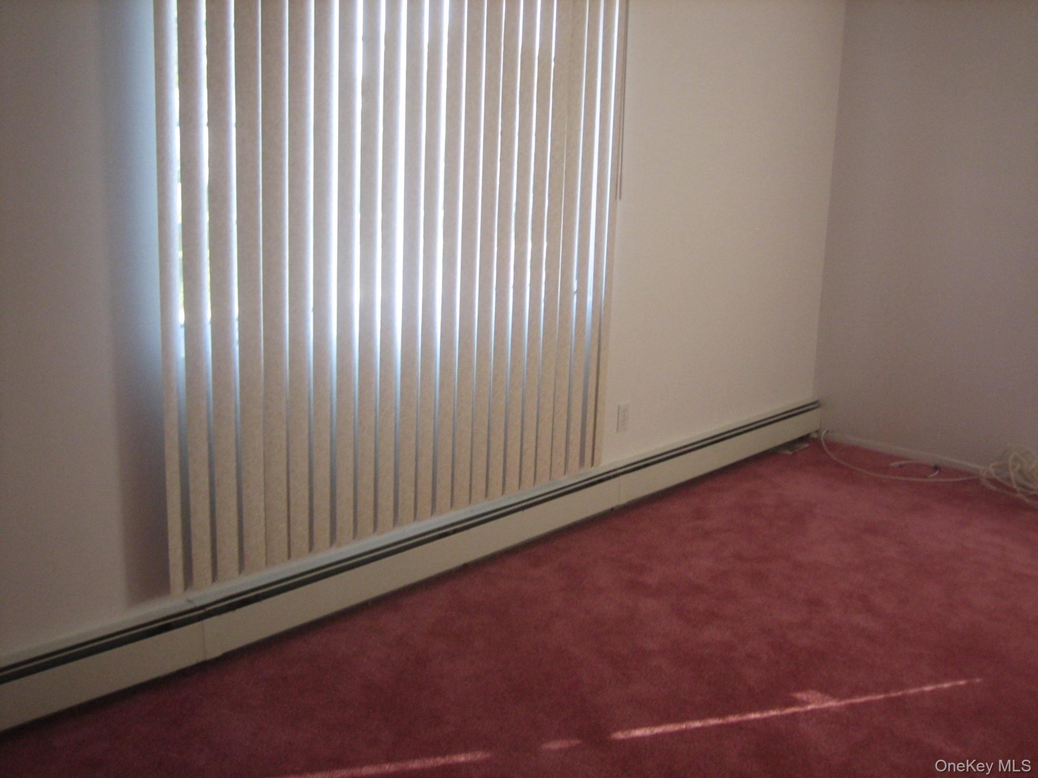 #3 photo, 235 Fieldmere Street, מחוז נסאו Elmont , NY 11003