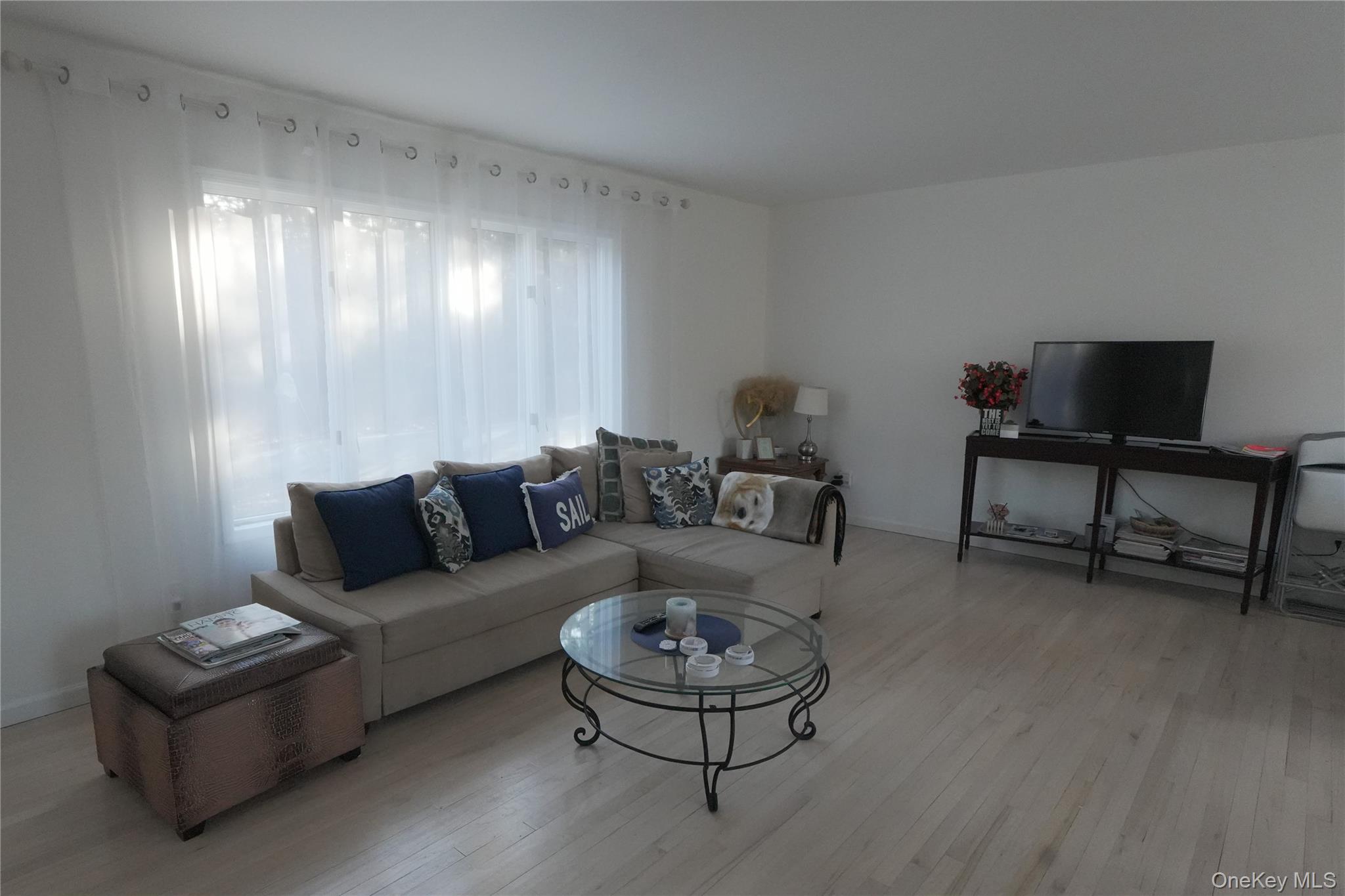 #7 photo, 371 S River Road, מחוז סאפוק Calverton , NY 11933