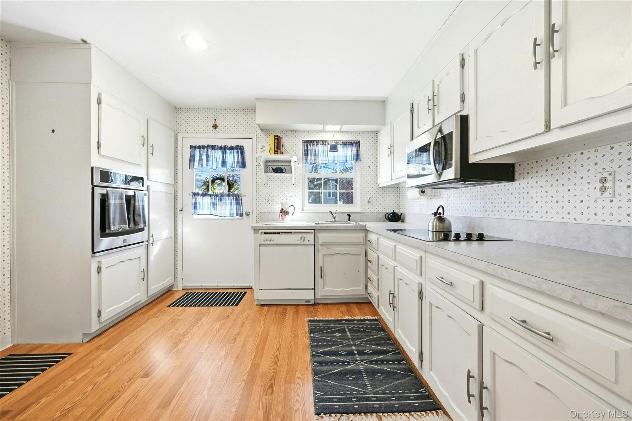 #6 photo, 128D Exmore Court, Ridge , NY 11961