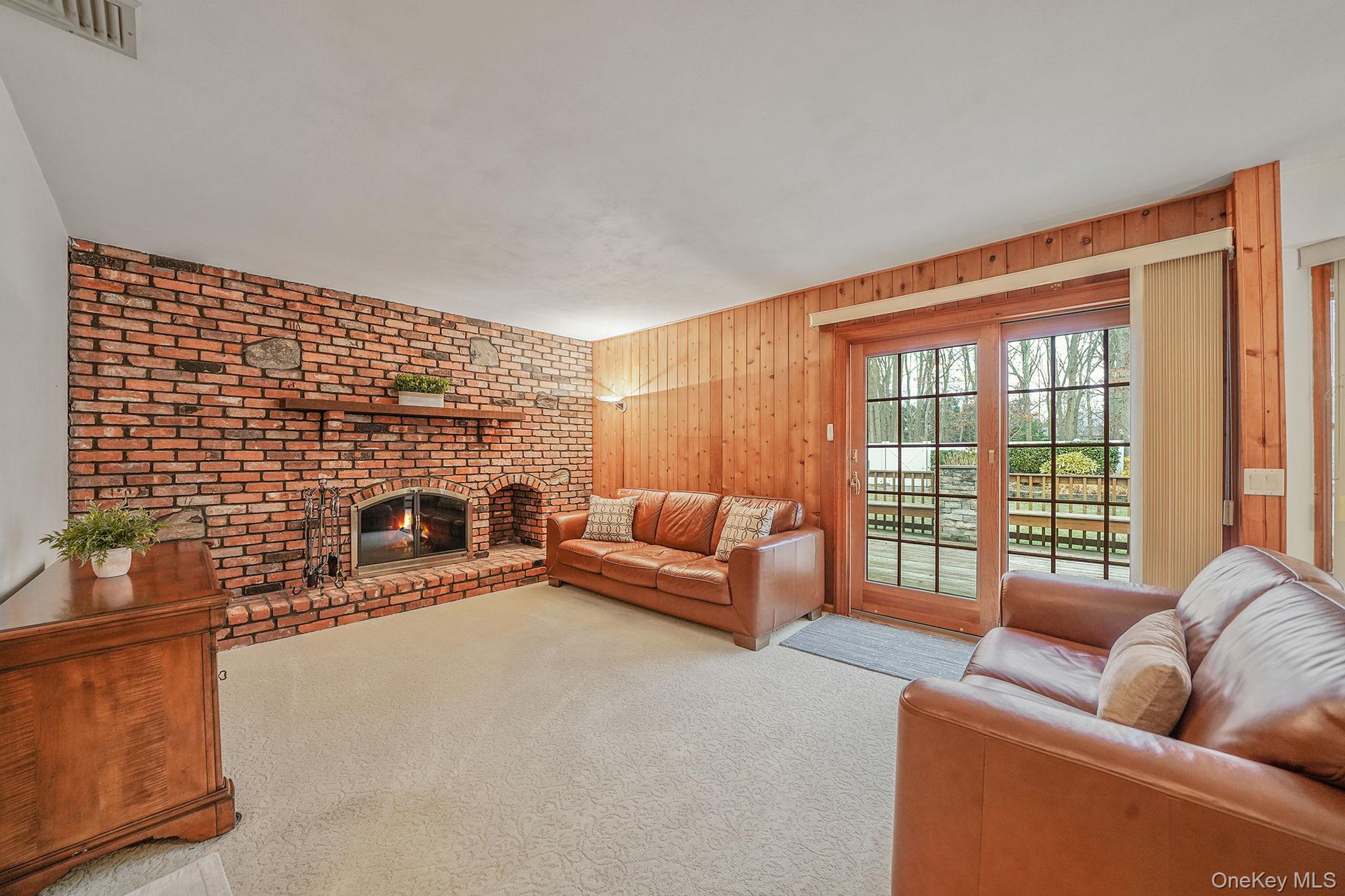 #13 photo, 52 San Rafael Avenue, सफ़ोक काउंटी Holbrook , NY 11741