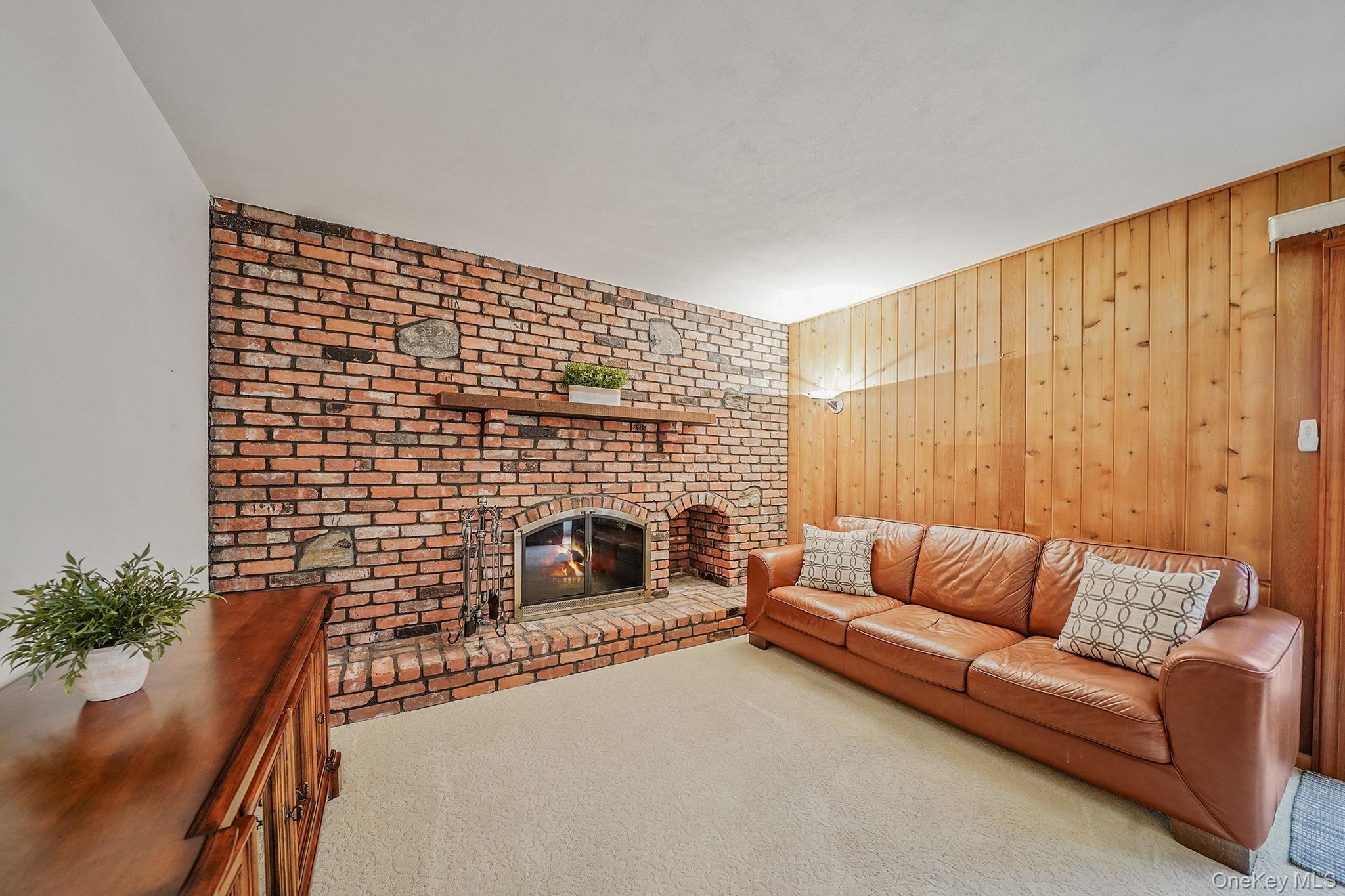 #14 photo, 52 San Rafael Avenue, सफ़ोक काउंटी Holbrook , NY 11741