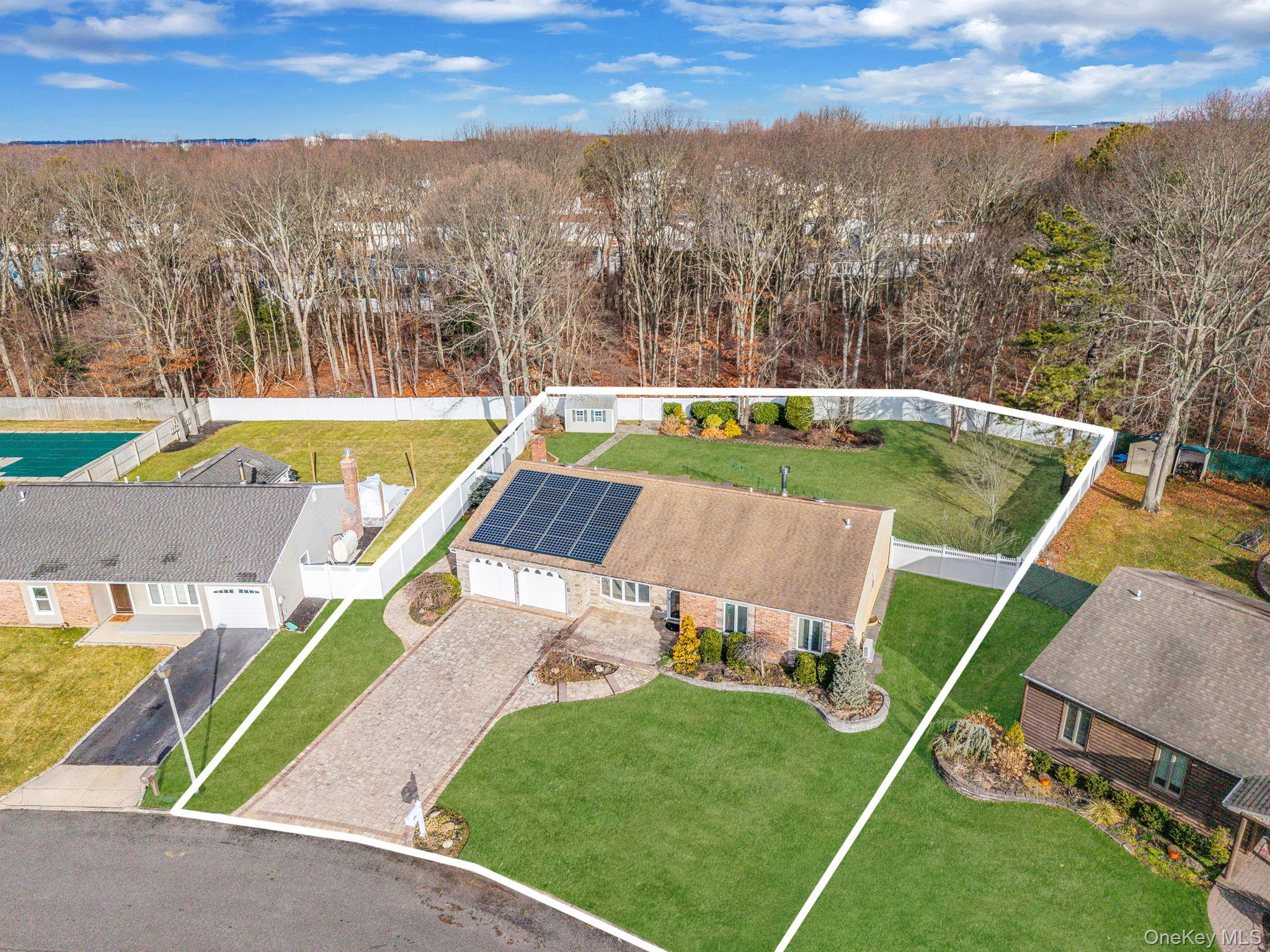 #8 photo, 52 San Rafael Avenue, सफ़ोक काउंटी Holbrook , NY 11741