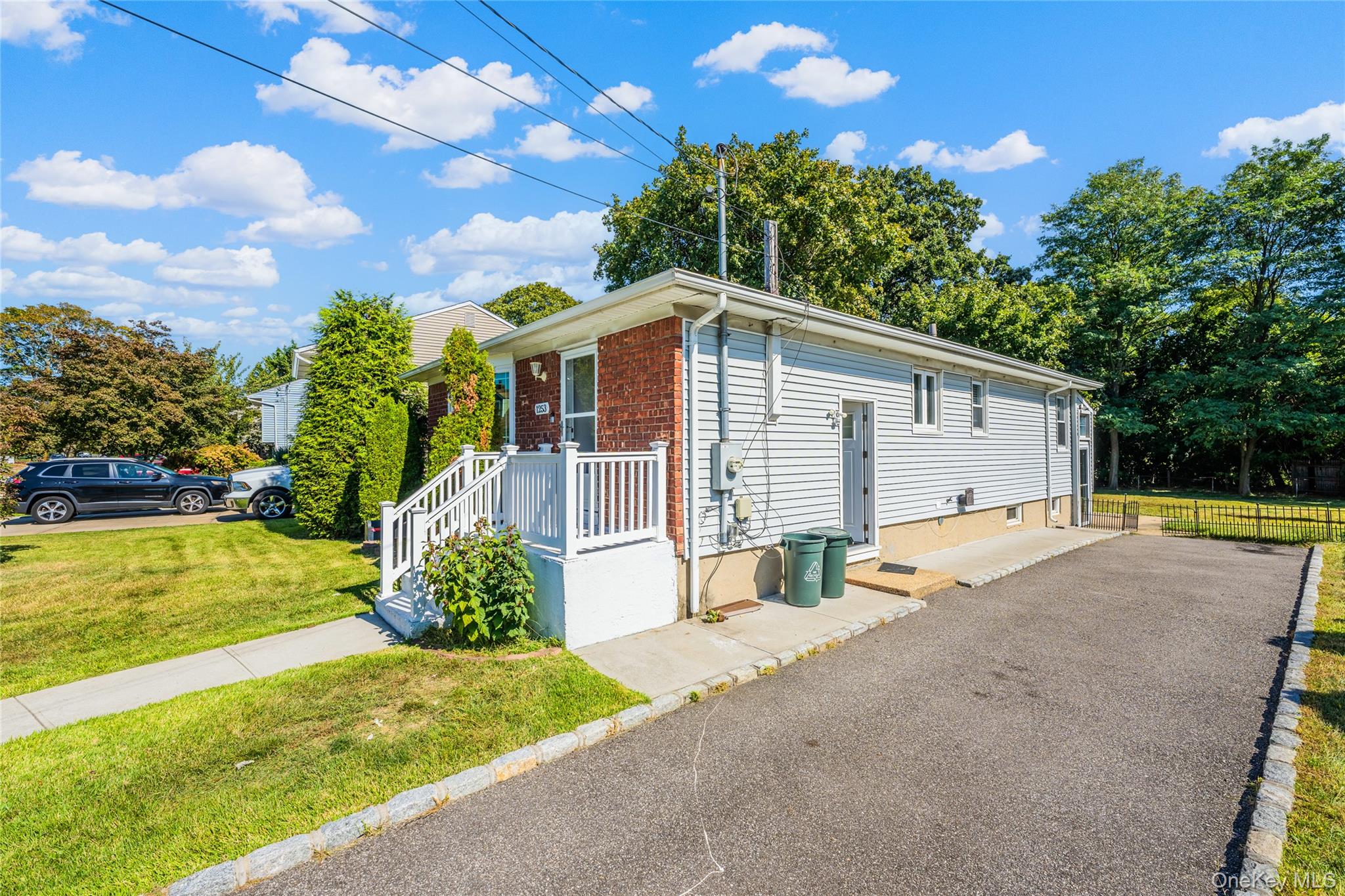 #3 photo, 1253 Raymond Road, North Bellmore , NY 11710
