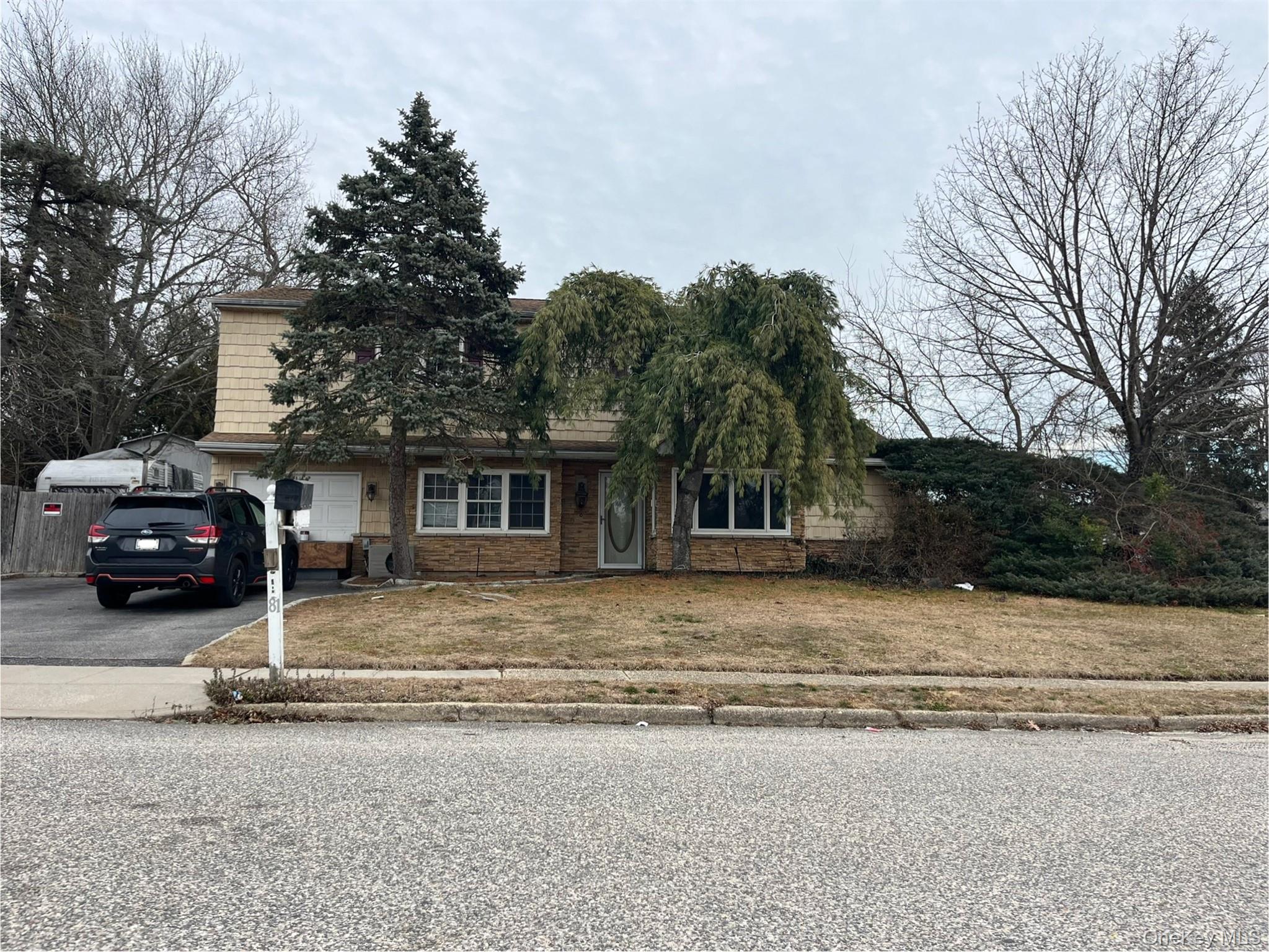 #1 photo, 81 Miller Avenue, מחוז סאפוק Port Jefferson Station , NY 11776