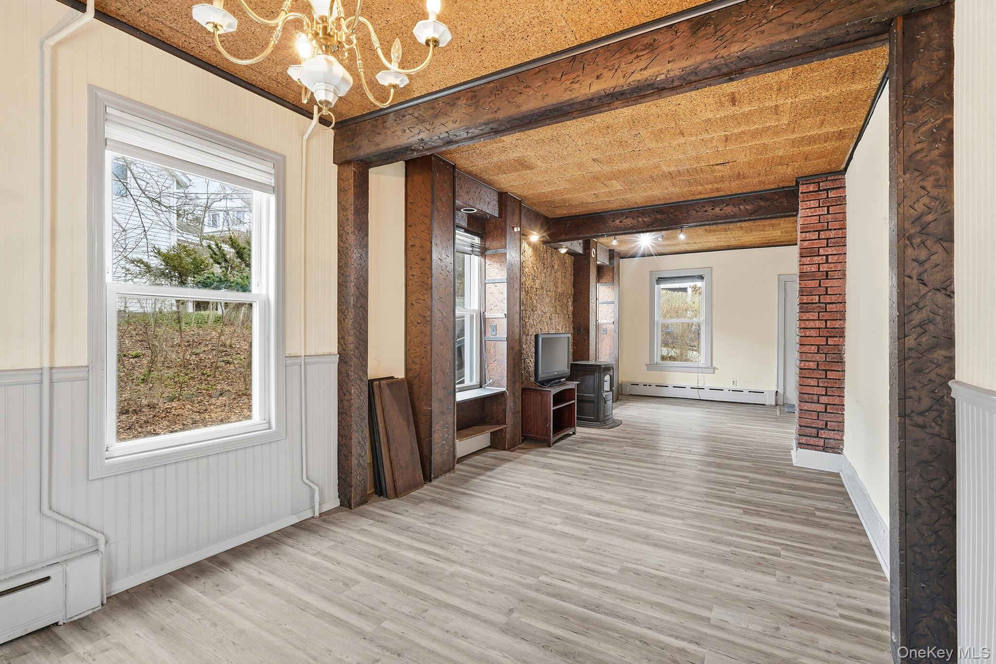 #8 photo, 33 Mountain Road, 紐約州 Irvington , NY 10533