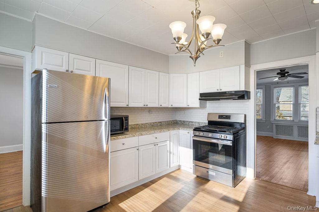 #8 photo, 135 Webster Avenue, Harrison , NY 10528