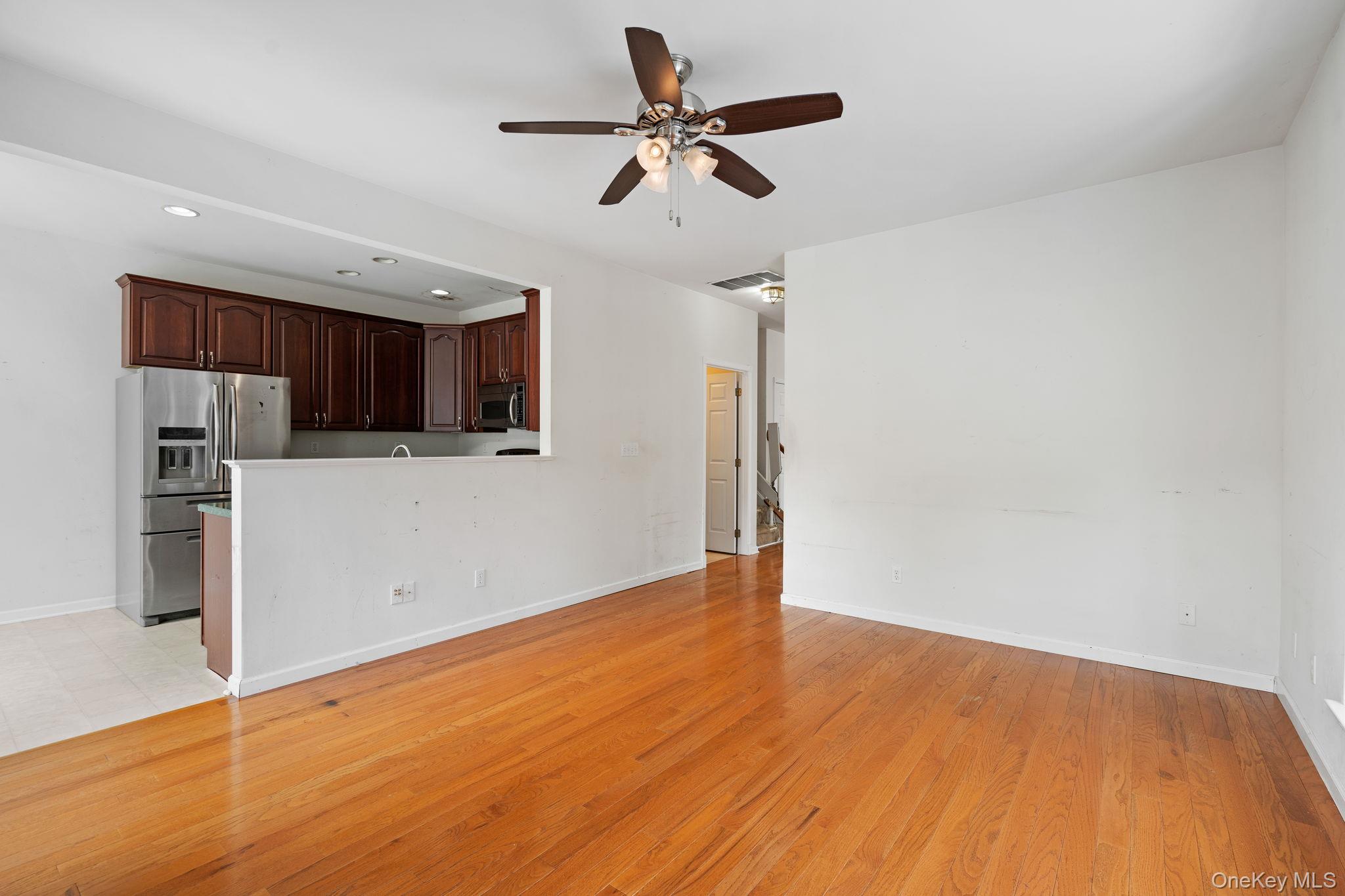 #13 photo, 947 Huntington Drive, Fishkill , NY 12524