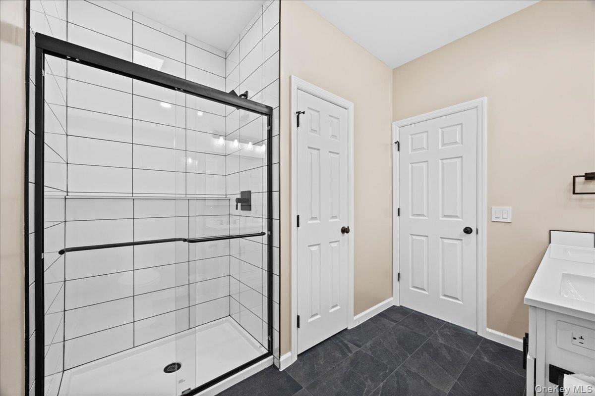 #16 photo, 917 Balsam Drive, New Windsor , NY 12553