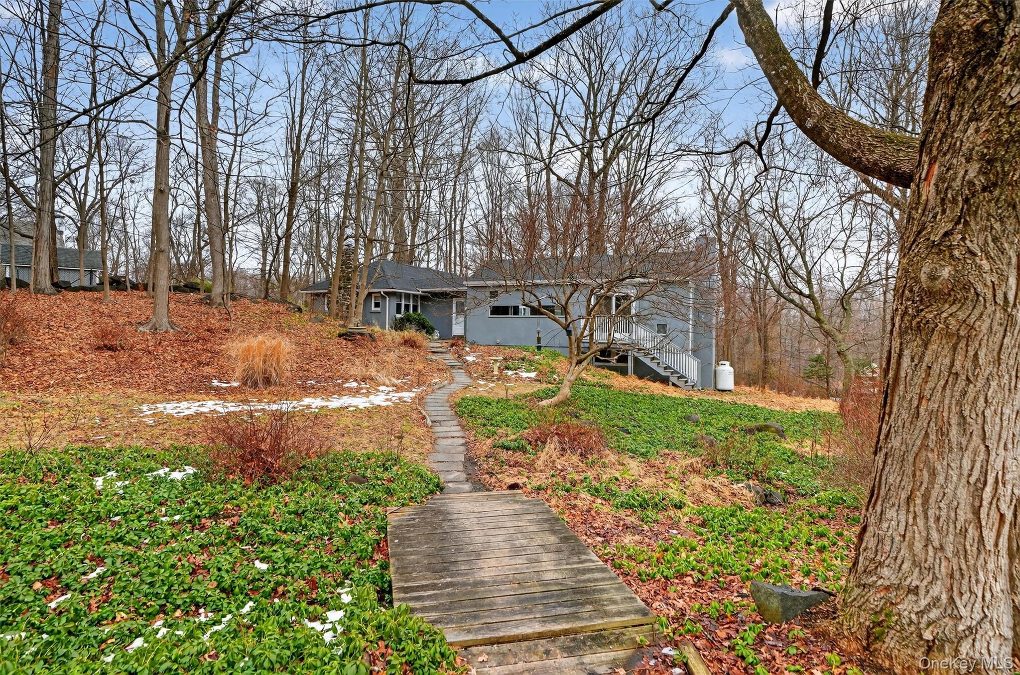 #1 photo, 98 Mount Airy Road, Croton-on-Hudson , NY 10520