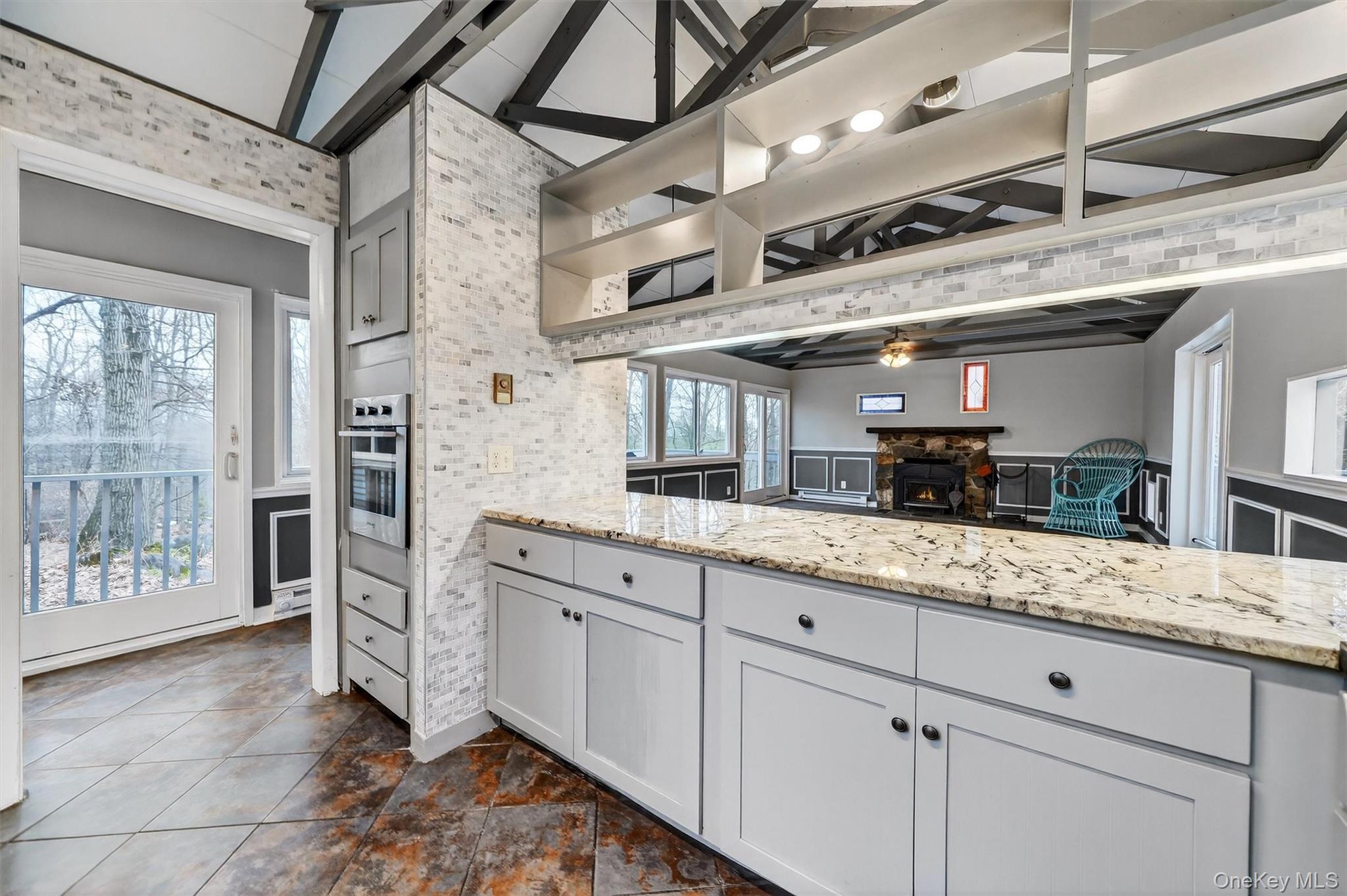 #19 photo, 98 Mount Airy Road, Croton-on-Hudson , NY 10520