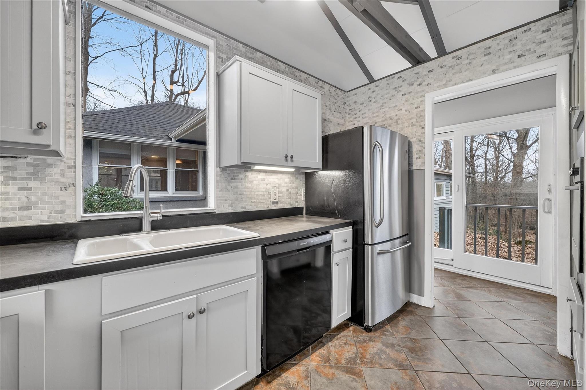 #20 photo, 98 Mount Airy Road, Croton-on-Hudson , NY 10520