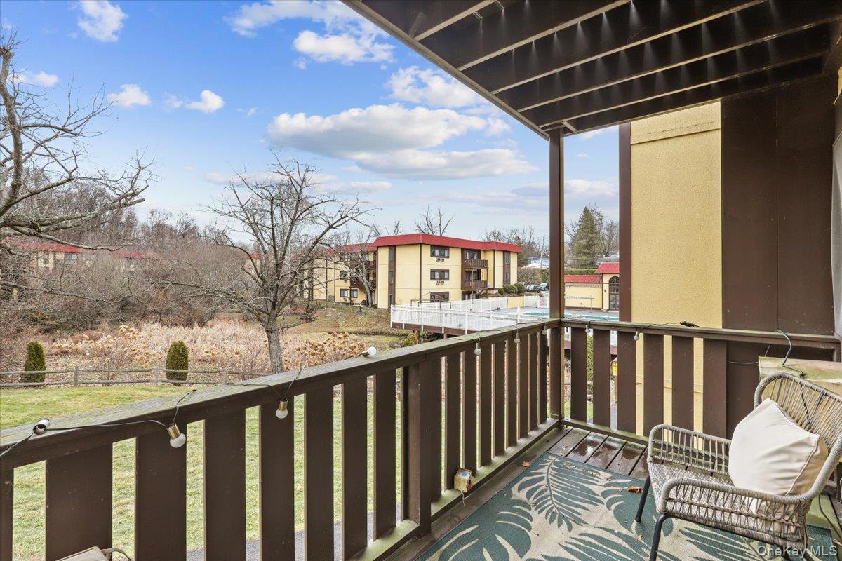 #18 photo, 7 Granada Crescent, White Plains , NY 10603