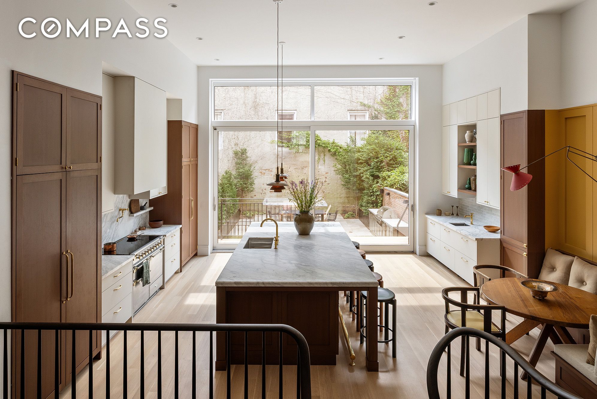 #3 photo, 205 Clinton Street, ब्रुकलीन Cobble Hill , NY 11201