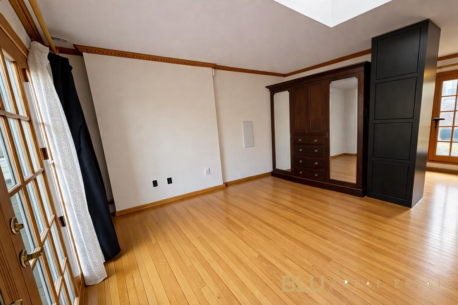 #7 photo, 130 W 78th Street, Upper West Side , NY 10024