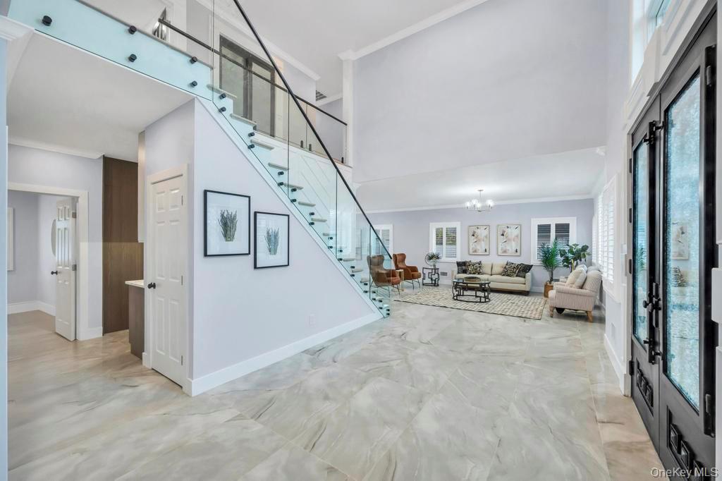 #11 photo, 185 9th Street, Hicksville , NY 11801