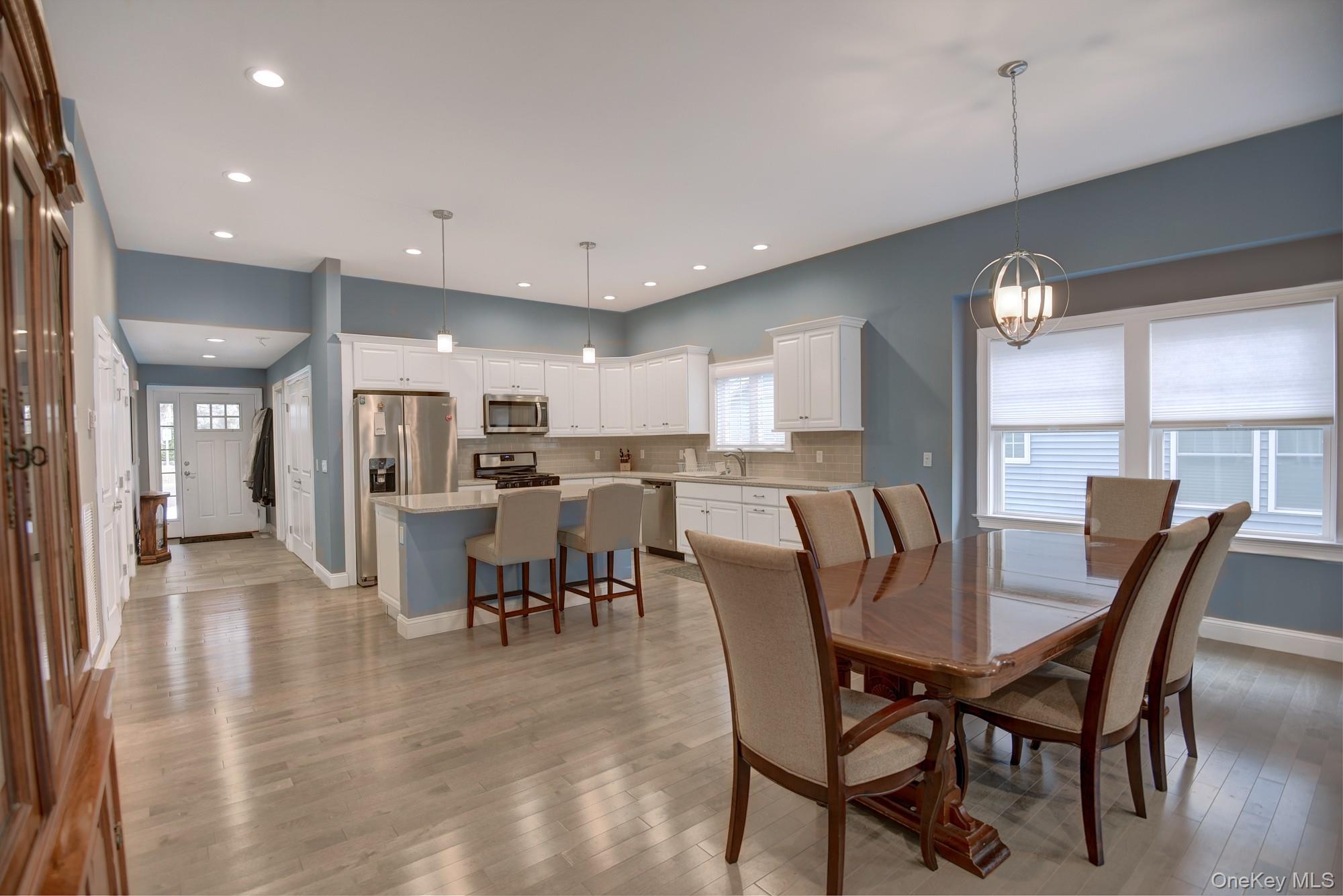 #9 photo, 2 Spruce Place, Bohemia , NY 11716