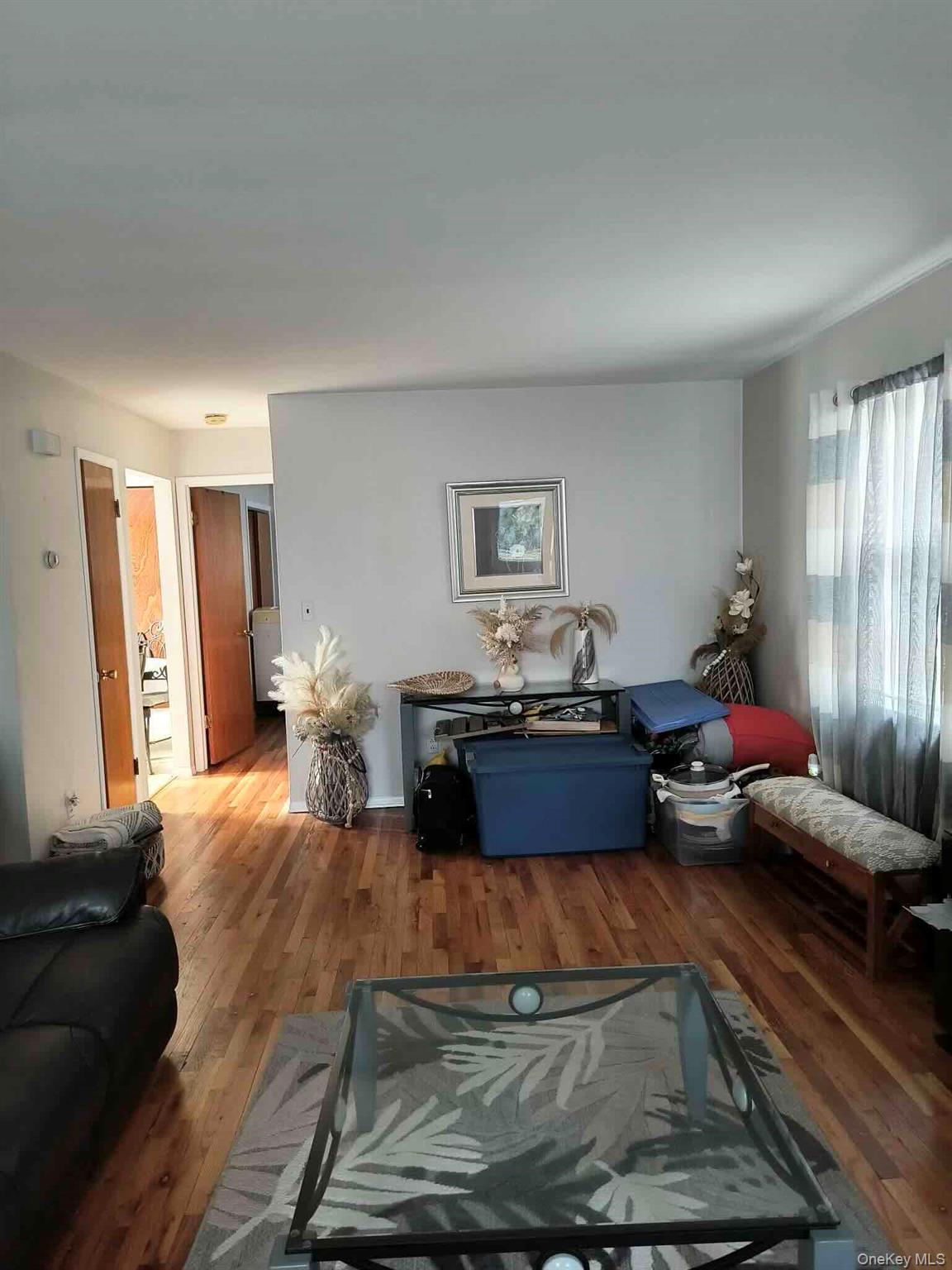 #7 photo, 32 Gaffney Street, Glen Cove , NY 11542