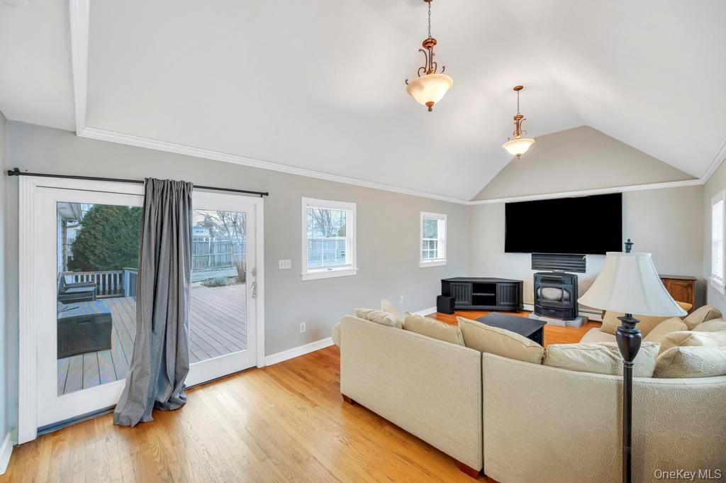 #8 photo, 3597 Martha Boulevard, Bethpage , NY 11714