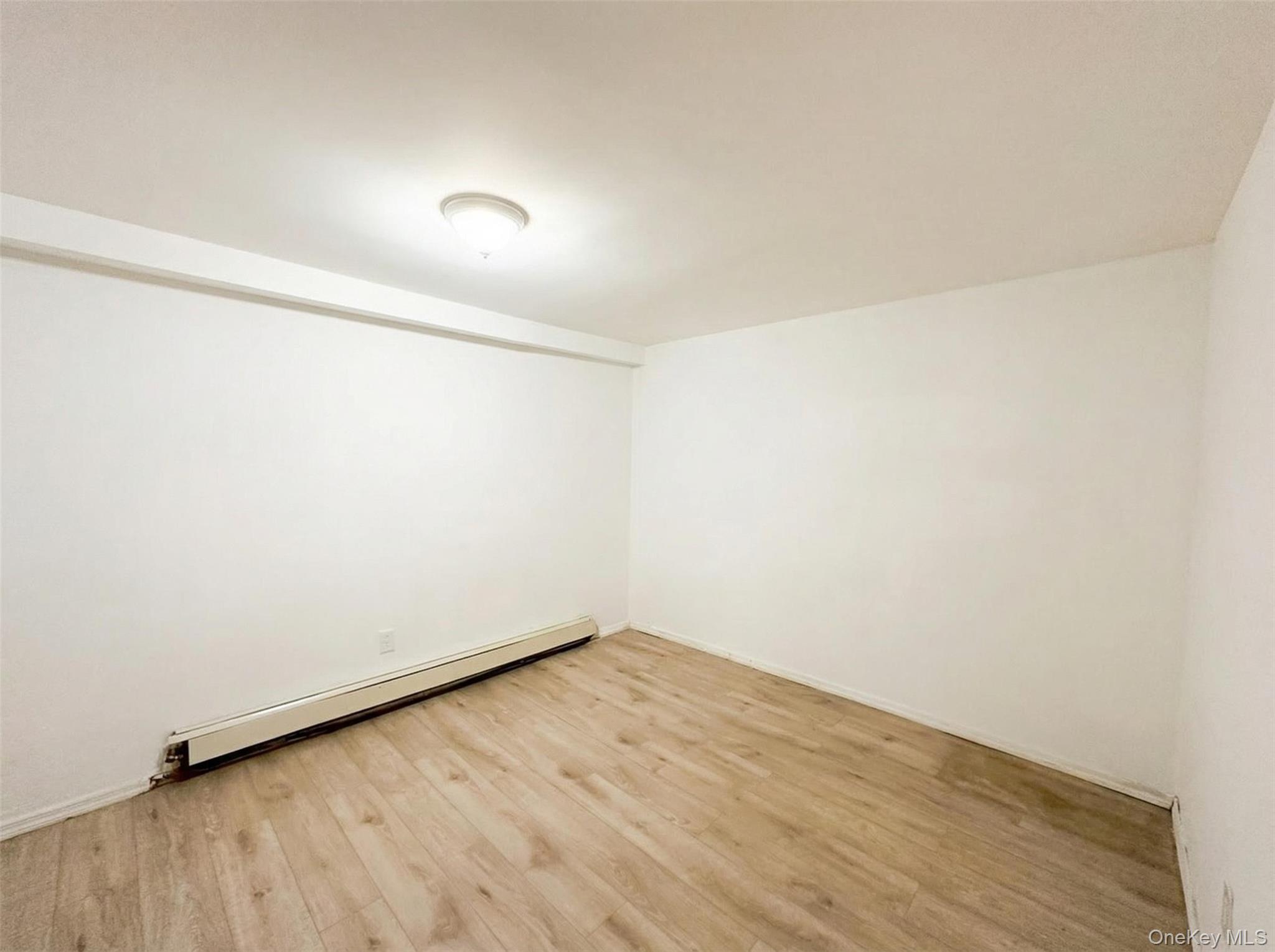 #14 photo, 174-53 128th Avenue, קווינס Jamaica , NY 11434