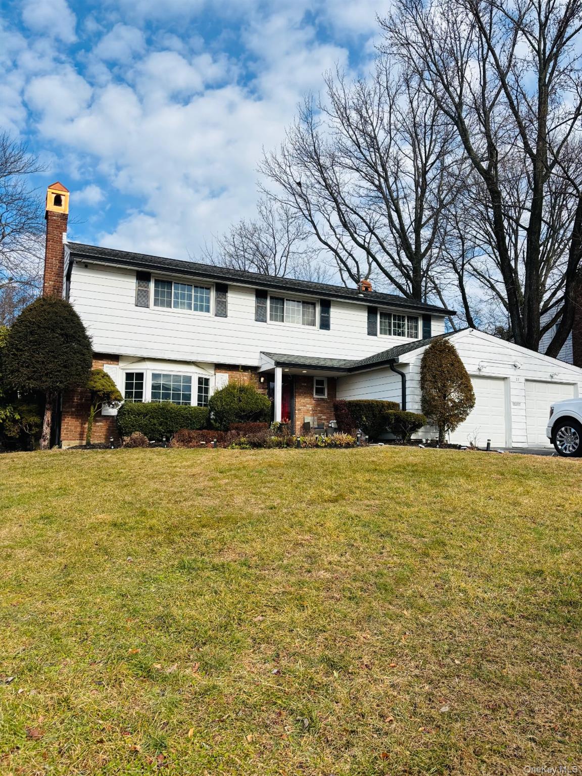 #1 photo, 27 Henry Drive, Glen Cove , NY 11542