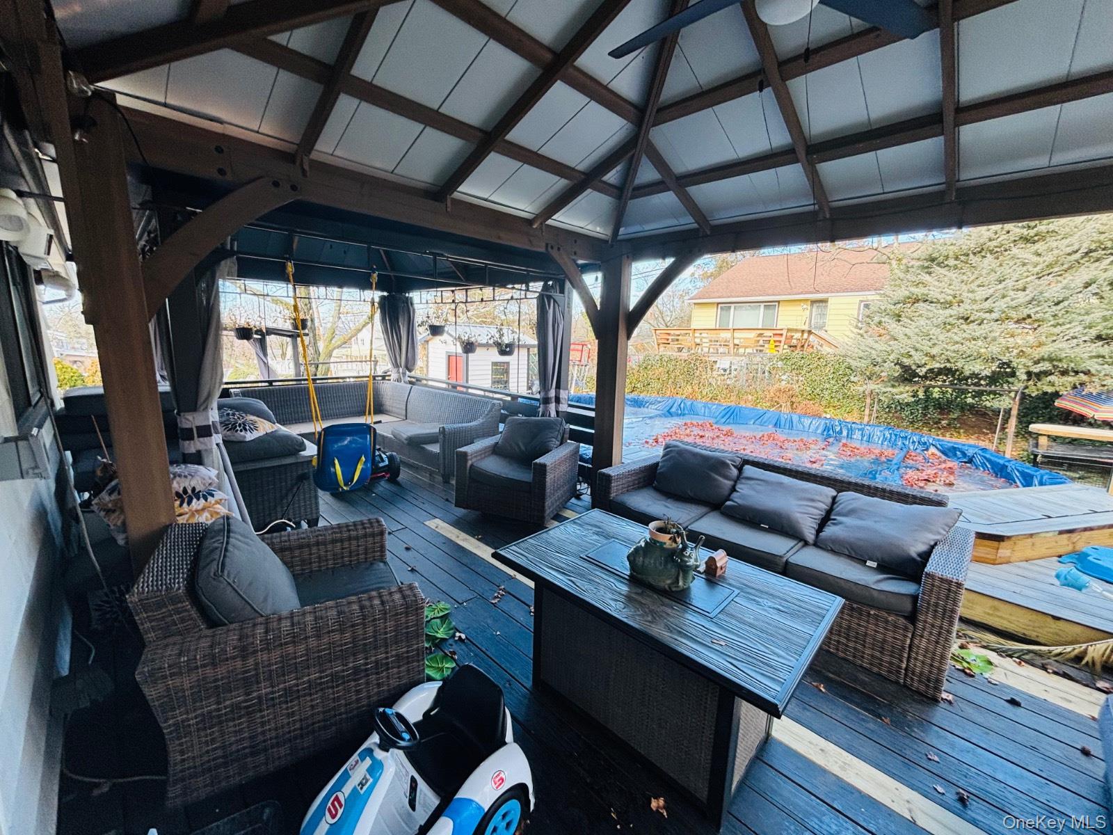 #19 photo, 27 Henry Drive, Glen Cove , NY 11542