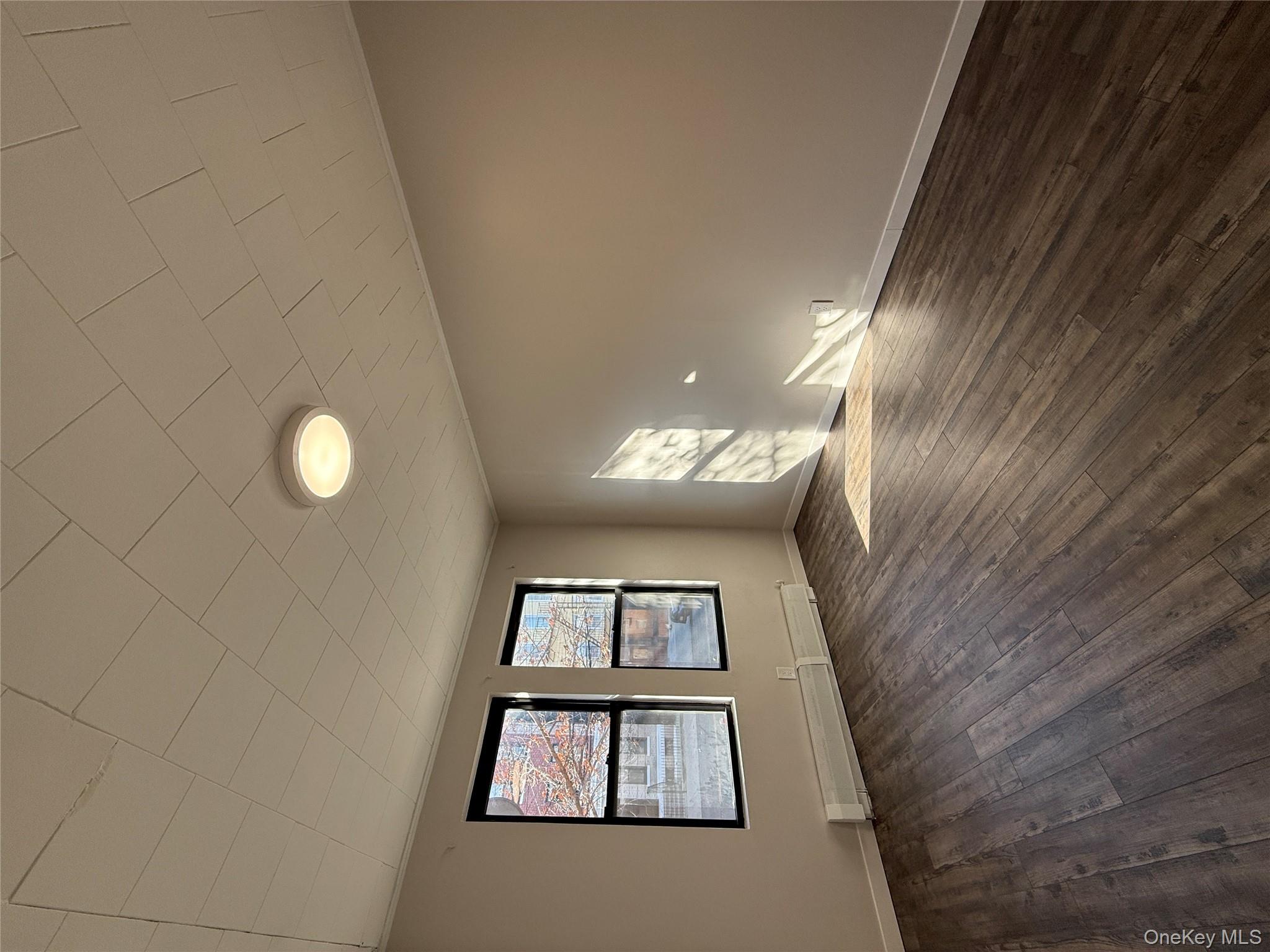 #7 photo, 4313 25th Avenue, अस्टोरिया Astoria , NY 11103