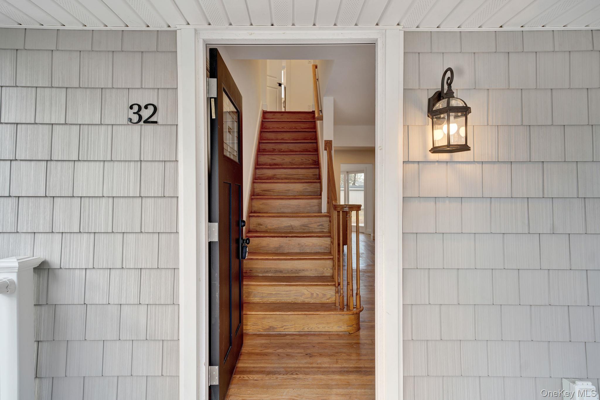 #4 photo, 32 Valentine Road, מחוז סאפוק Shoreham , NY 11786