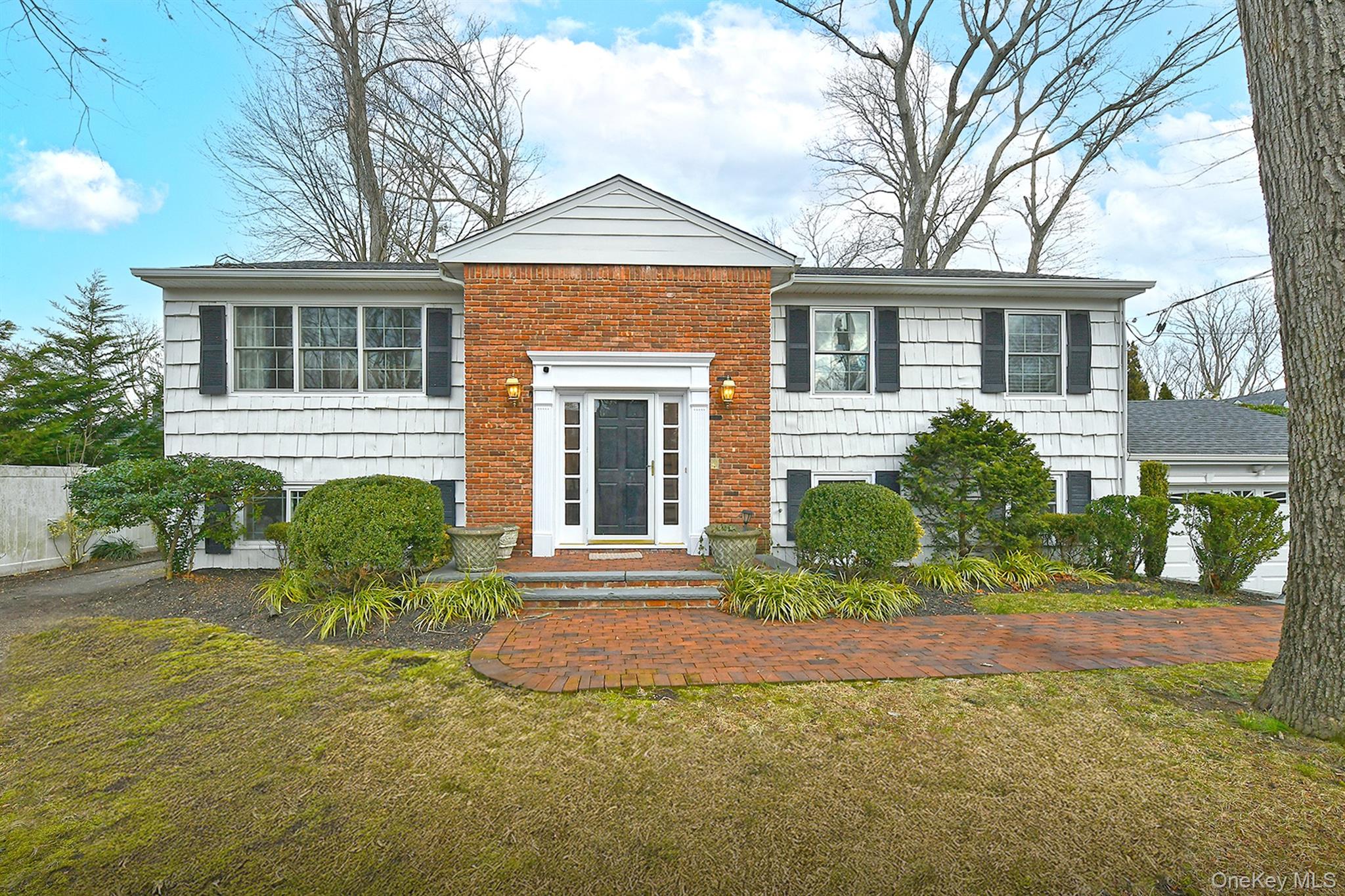 #1 photo, 63 Gabriele Drive, East Norwich , NY 11732