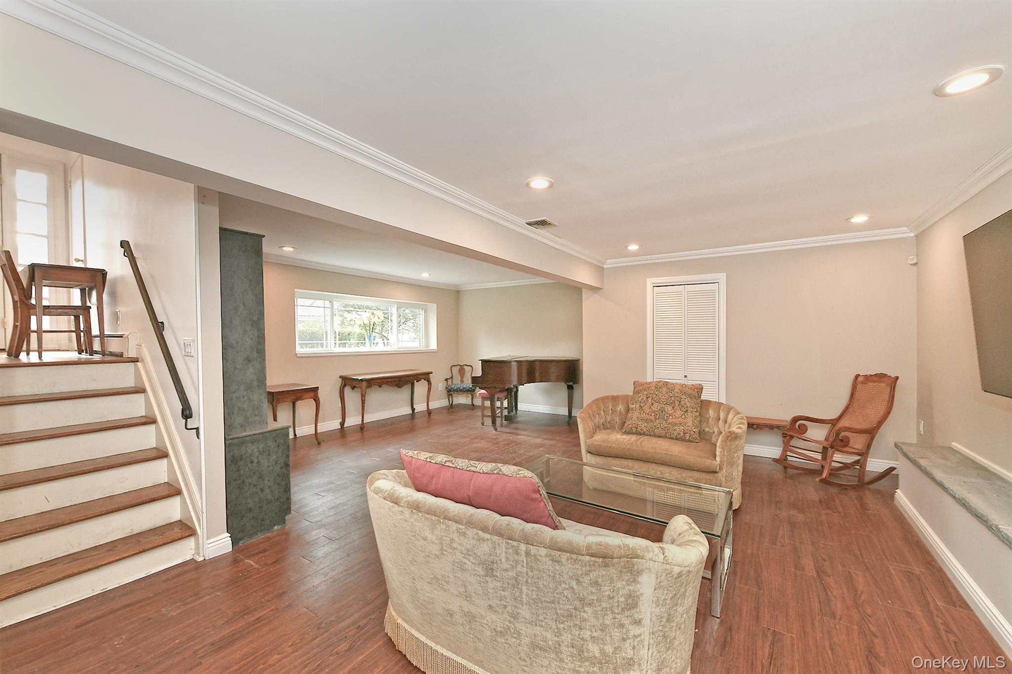 #20 photo, 63 Gabriele Drive, East Norwich , NY 11732