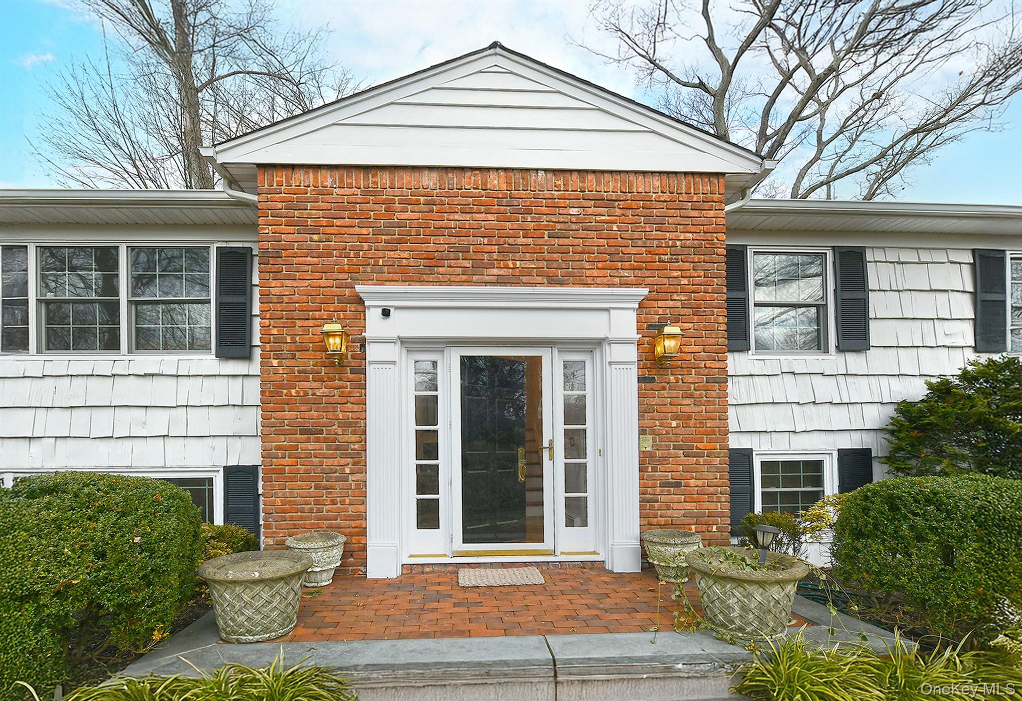 #4 photo, 63 Gabriele Drive, East Norwich , NY 11732