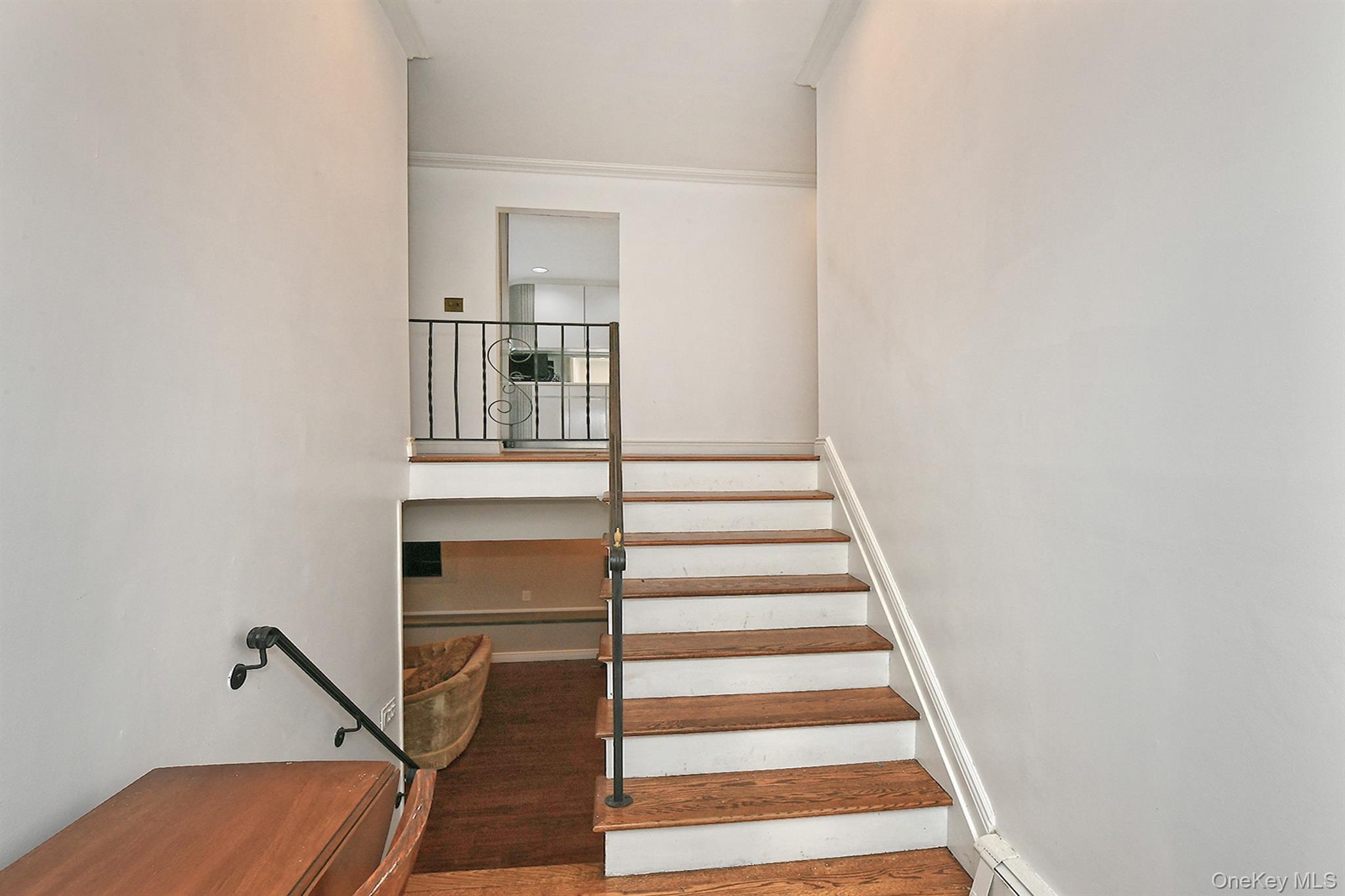 #5 photo, 63 Gabriele Drive, East Norwich , NY 11732