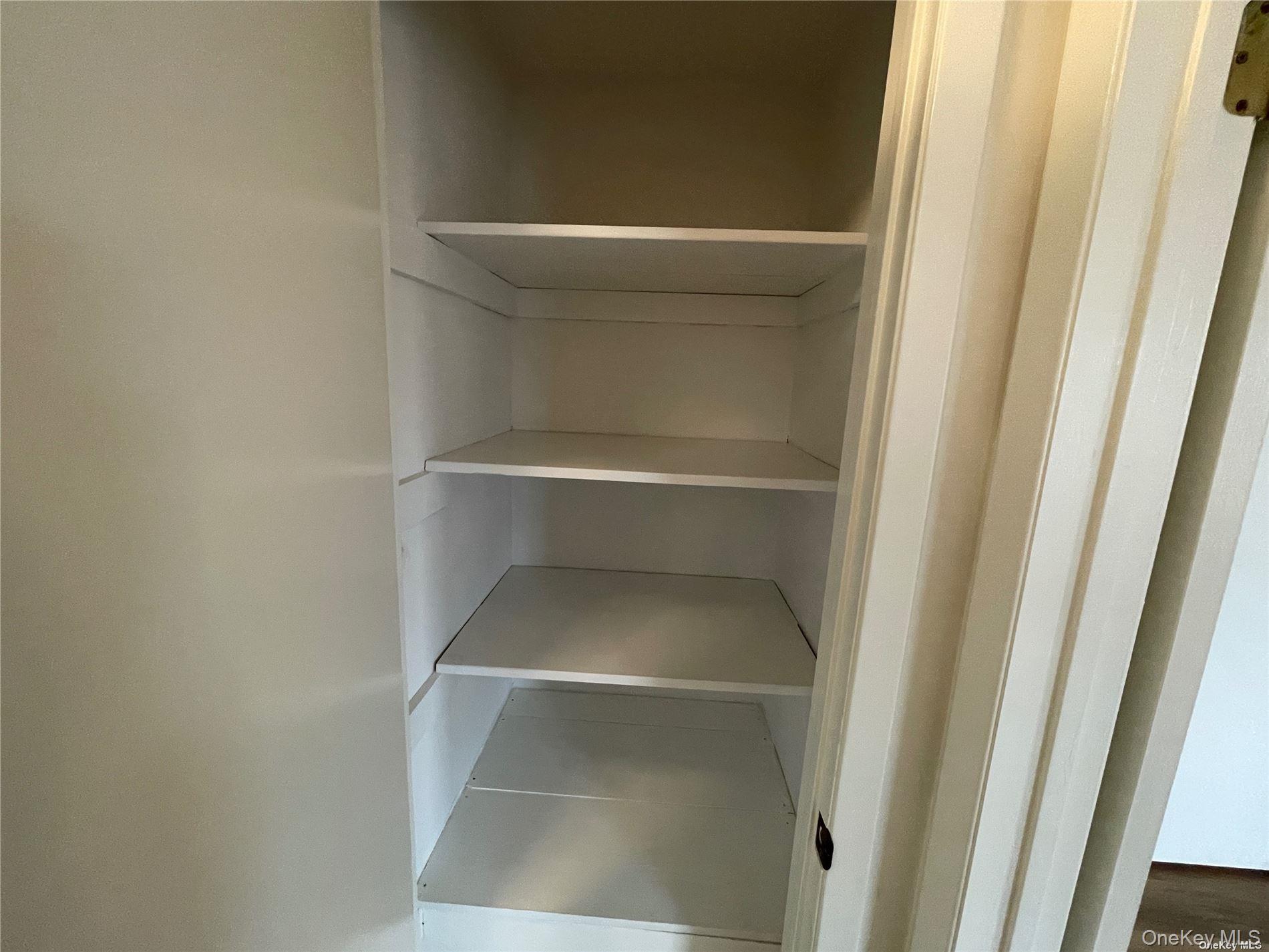 #7 photo, Bay Shore, Bay Shore , NY 11706