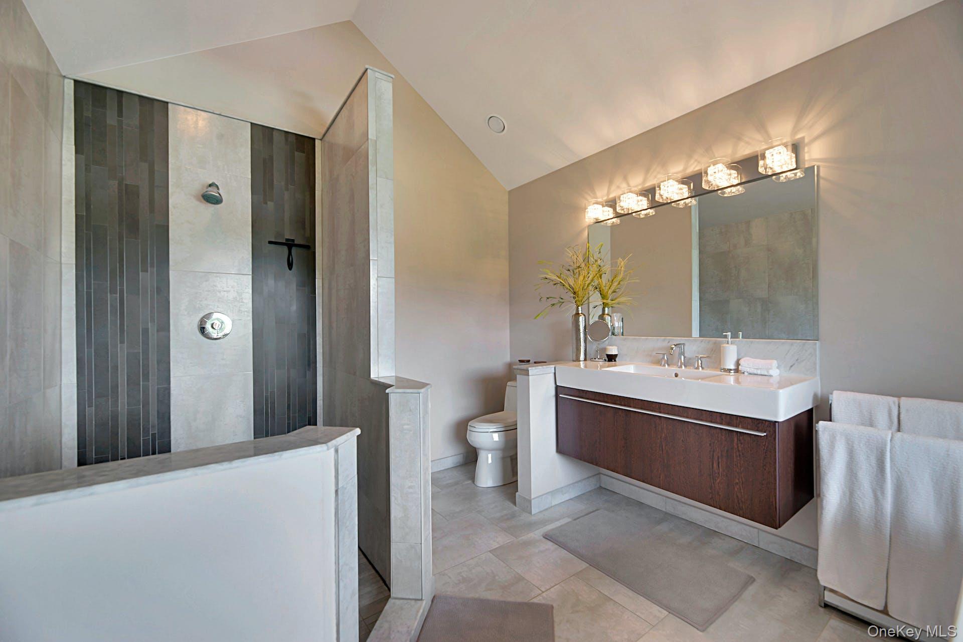 #15 photo, 450 Sterling Woods Lane, Саффолк ‖ Southold , NY 11971