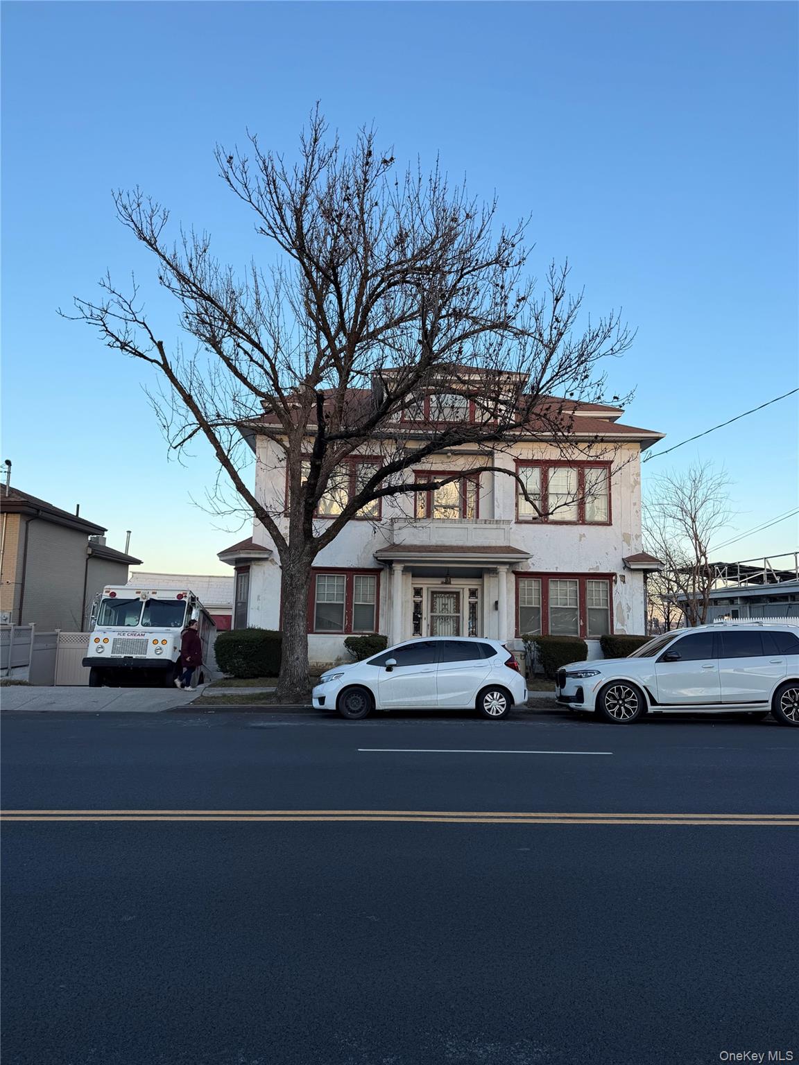 #1 photo, 10661 Ditmars Boulevard, East Elmhurst , NY 11369