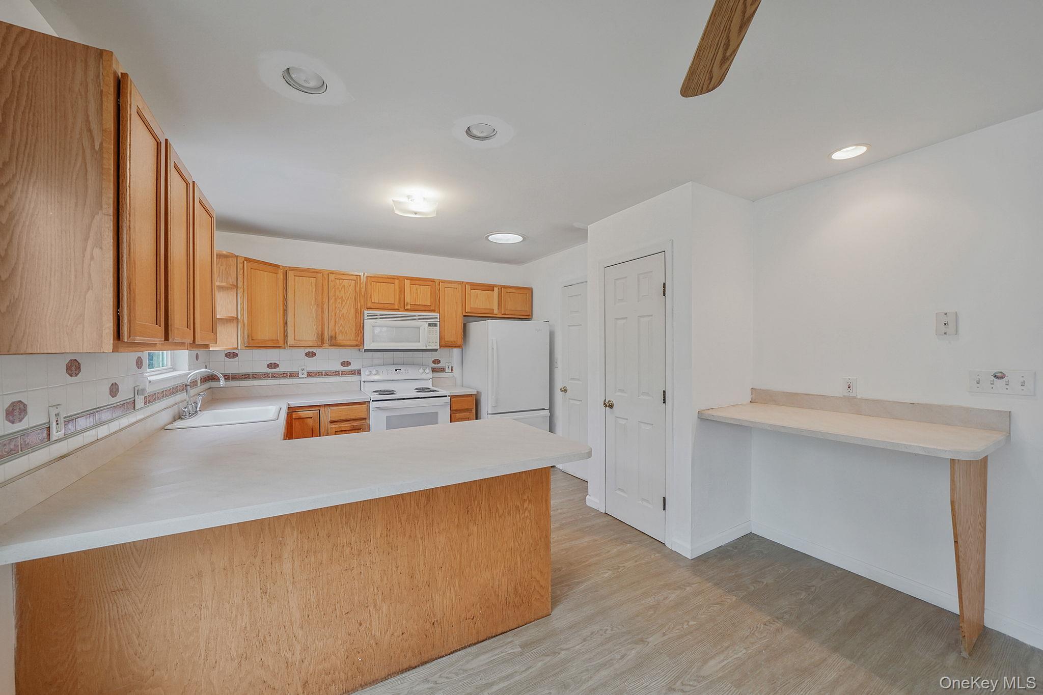 #12 photo, 22 Wright Road, Саффолк ‖ Manorville , NY 11949