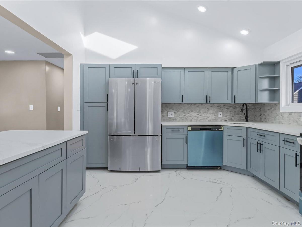 #10 photo, 1367 Pine Acres Boulevard, Bay Shore , NY 11706