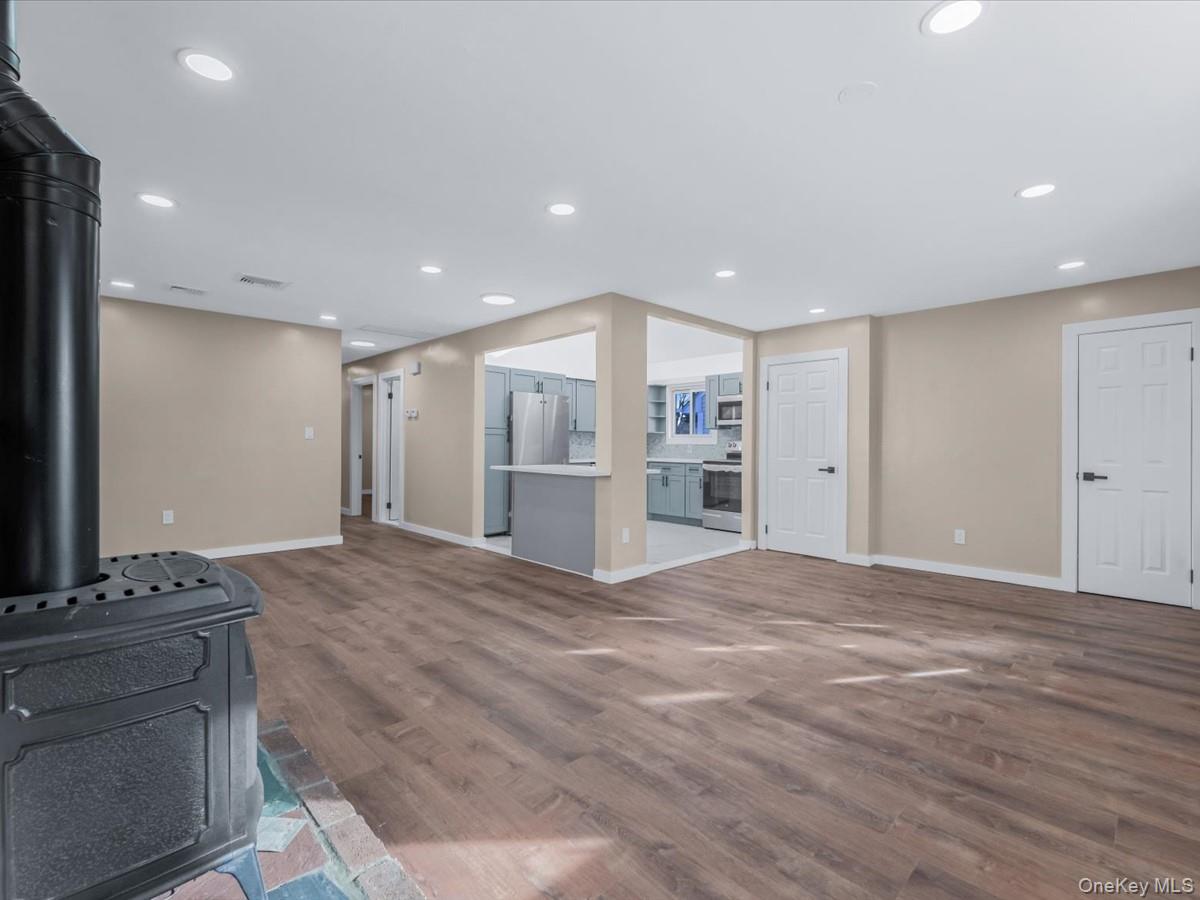 #4 photo, 1367 Pine Acres Boulevard, Bay Shore , NY 11706