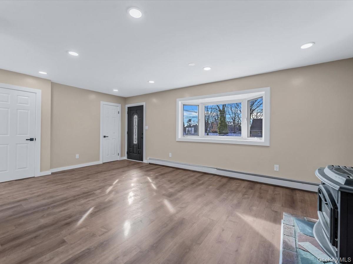 #5 photo, 1367 Pine Acres Boulevard, Bay Shore , NY 11706