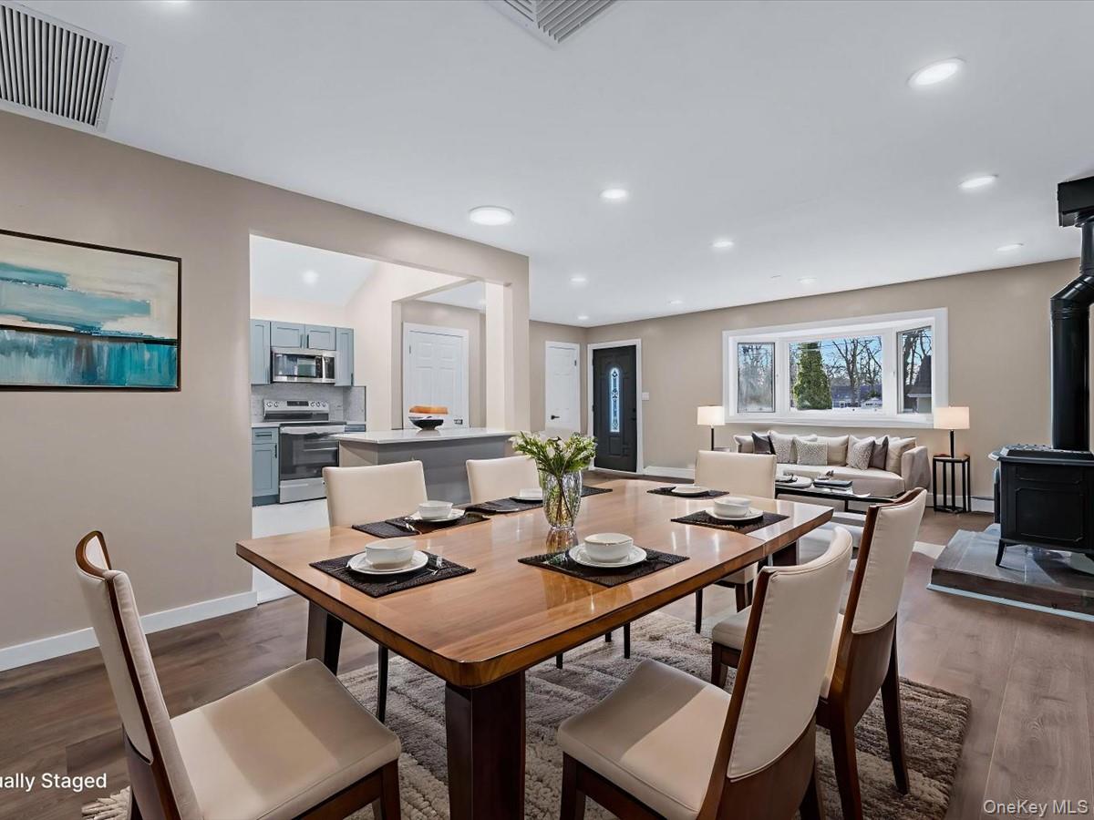 #8 photo, 1367 Pine Acres Boulevard, Bay Shore , NY 11706