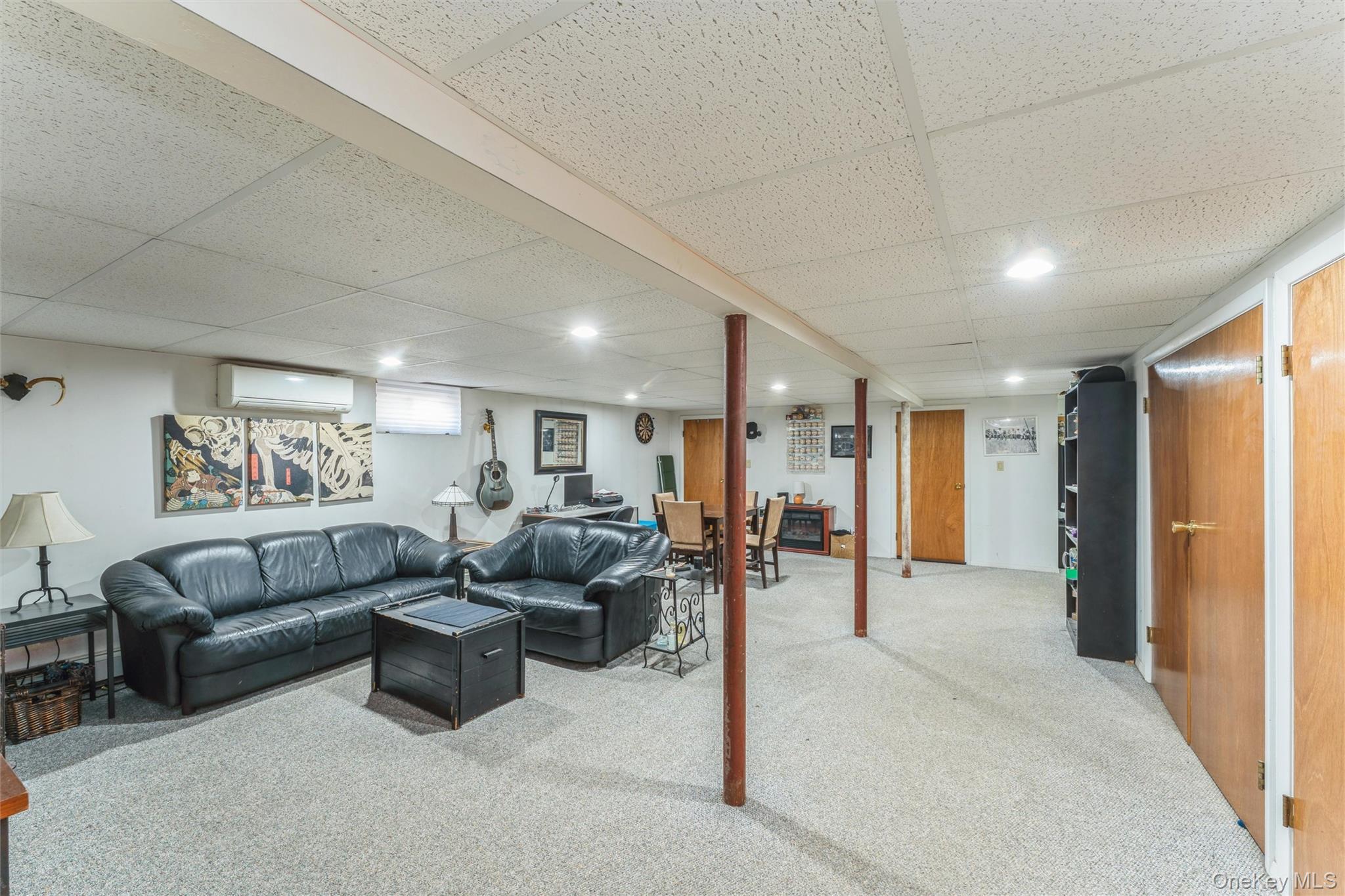 #15 photo, 83 W Valley Stream Boulevard, Valley Stream , NY 11580