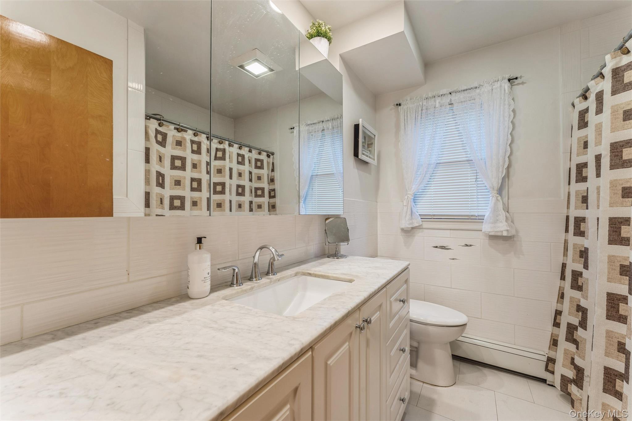 #6 photo, 83 W Valley Stream Boulevard, Valley Stream , NY 11580