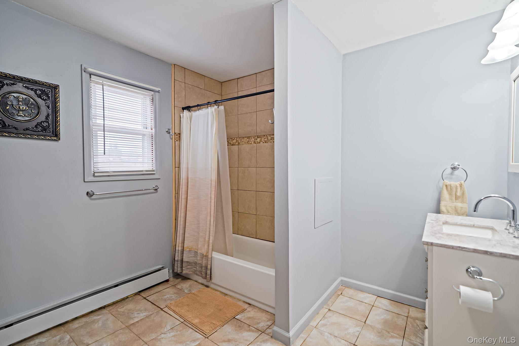 #20 photo, 245 Elmore Street, Central Islip , NY 11722