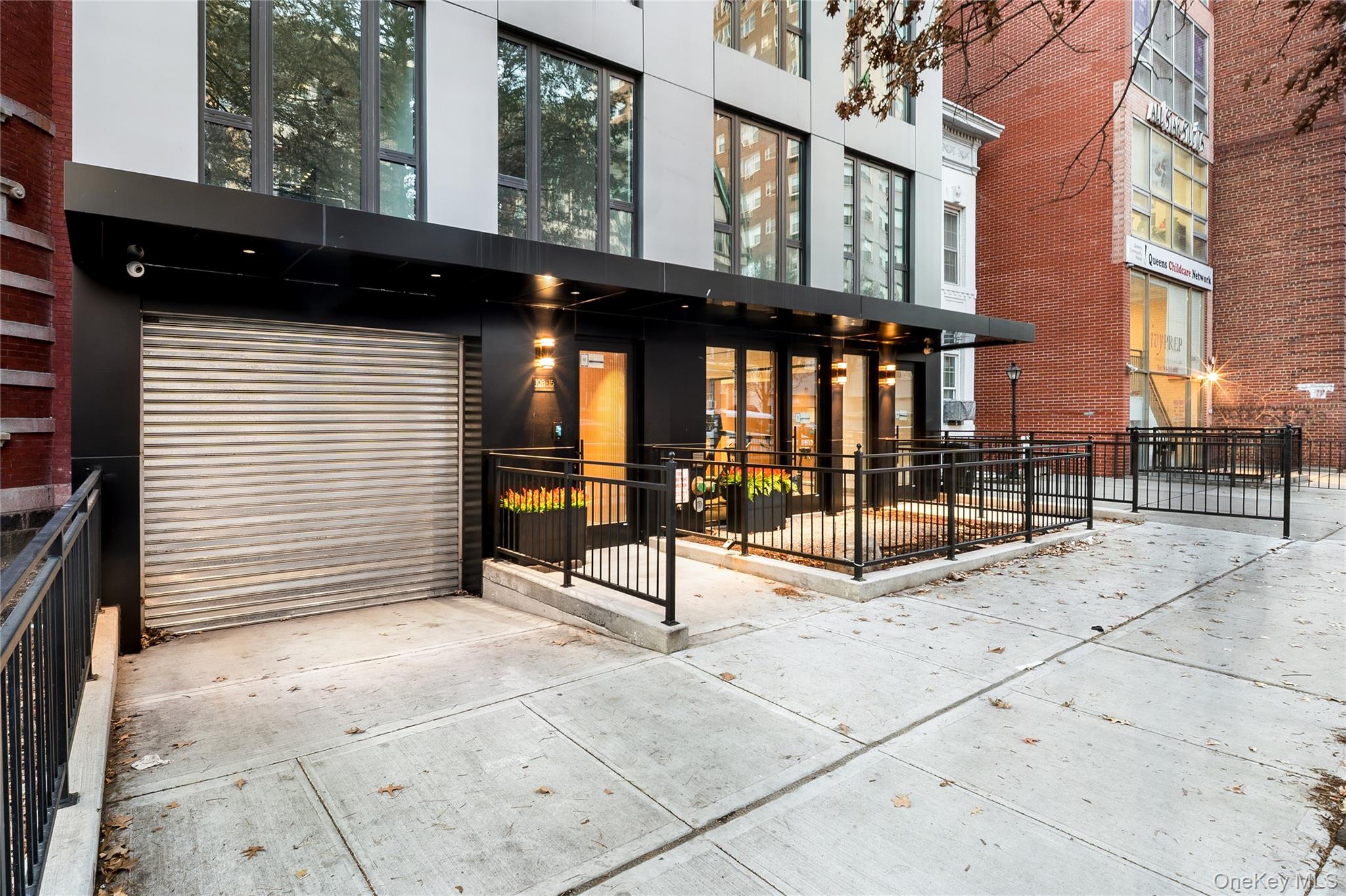 #9 photo, 108-15 72nd Avenue, 뉴욕퀸즈 Forest Hills , NY 11375