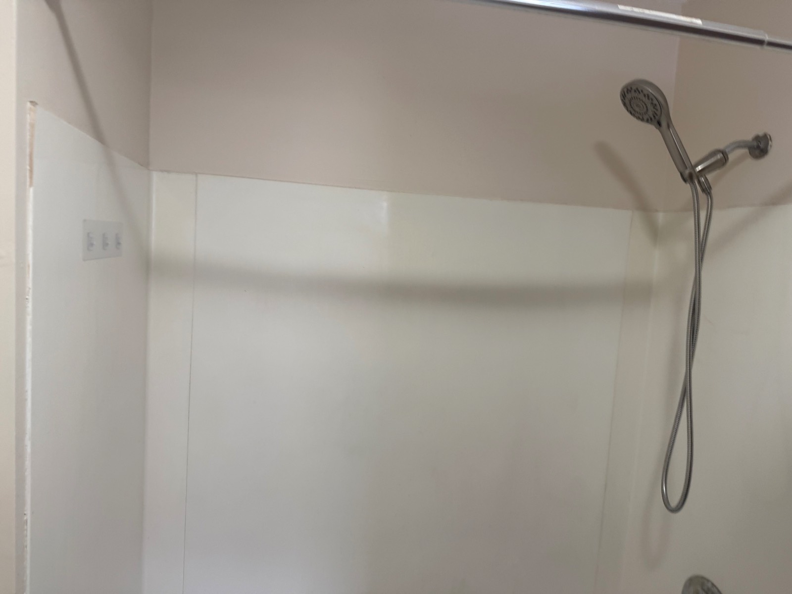 #12 photo, 57 Vanderbilt Ave, Floral Park , NY 11001