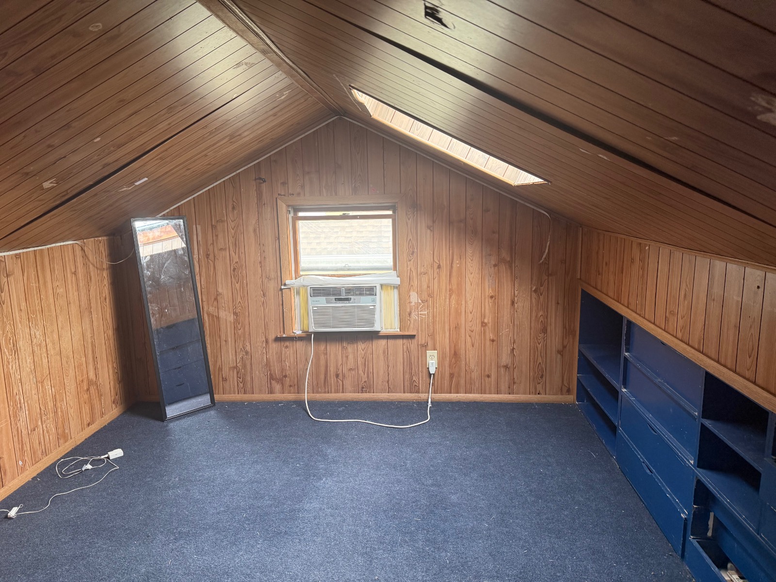 #16 photo, 57 Vanderbilt Ave, Floral Park , NY 11001