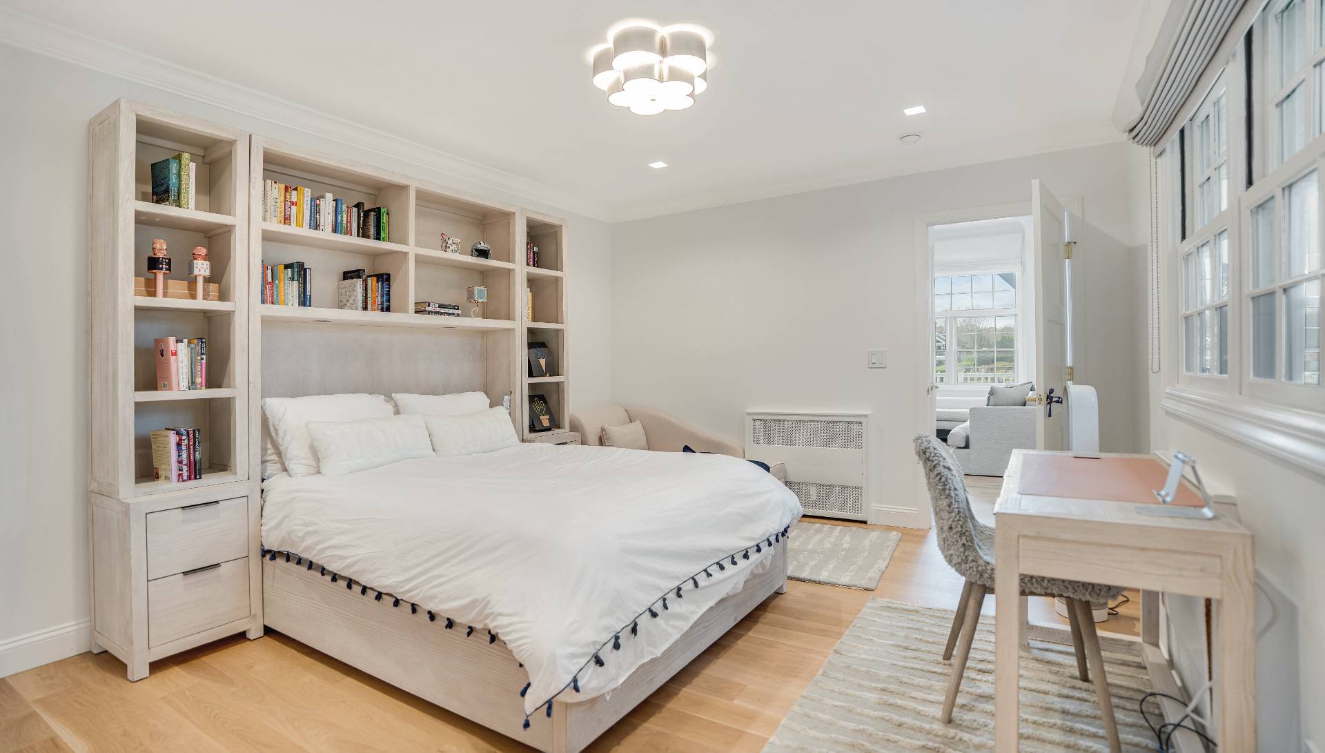 #21 photo, 20 PENNY LN, Hampton Bays , NY 11946