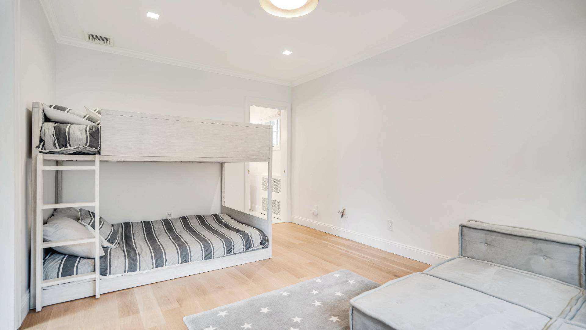 #25 photo, 20 PENNY LN, Hampton Bays , NY 11946